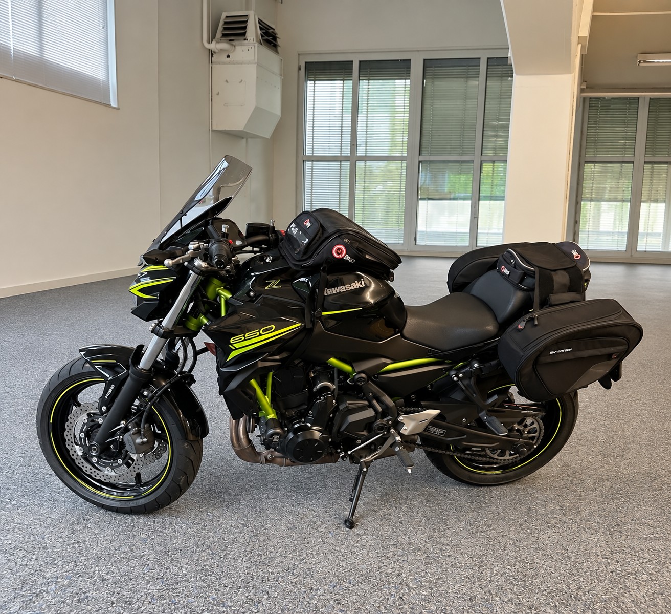 KAWASAKI Z 650 (35kW)-image-4