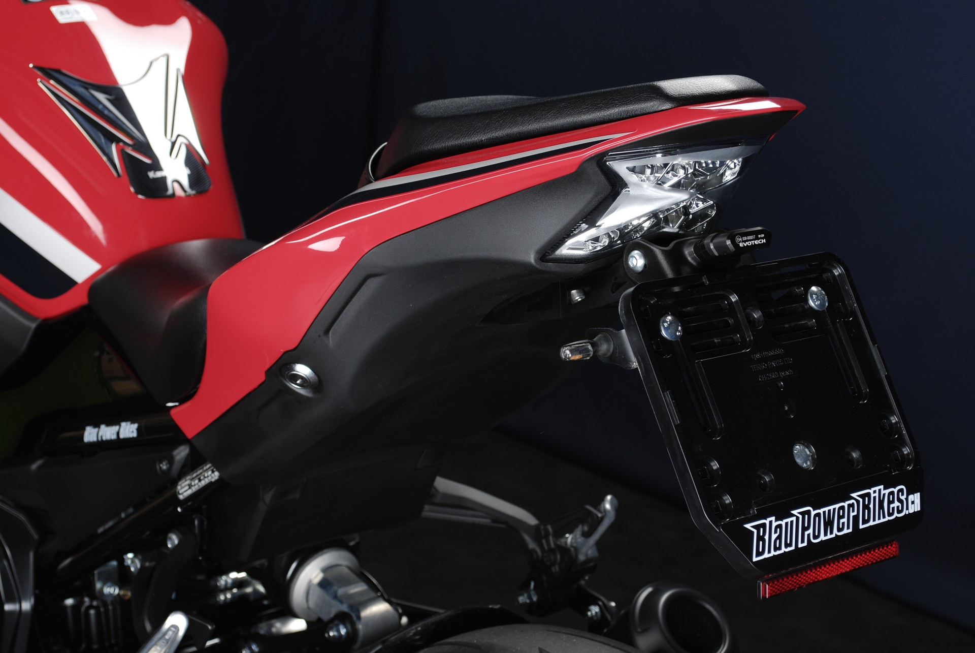 KAWASAKI Z900 50th Edition-image-13