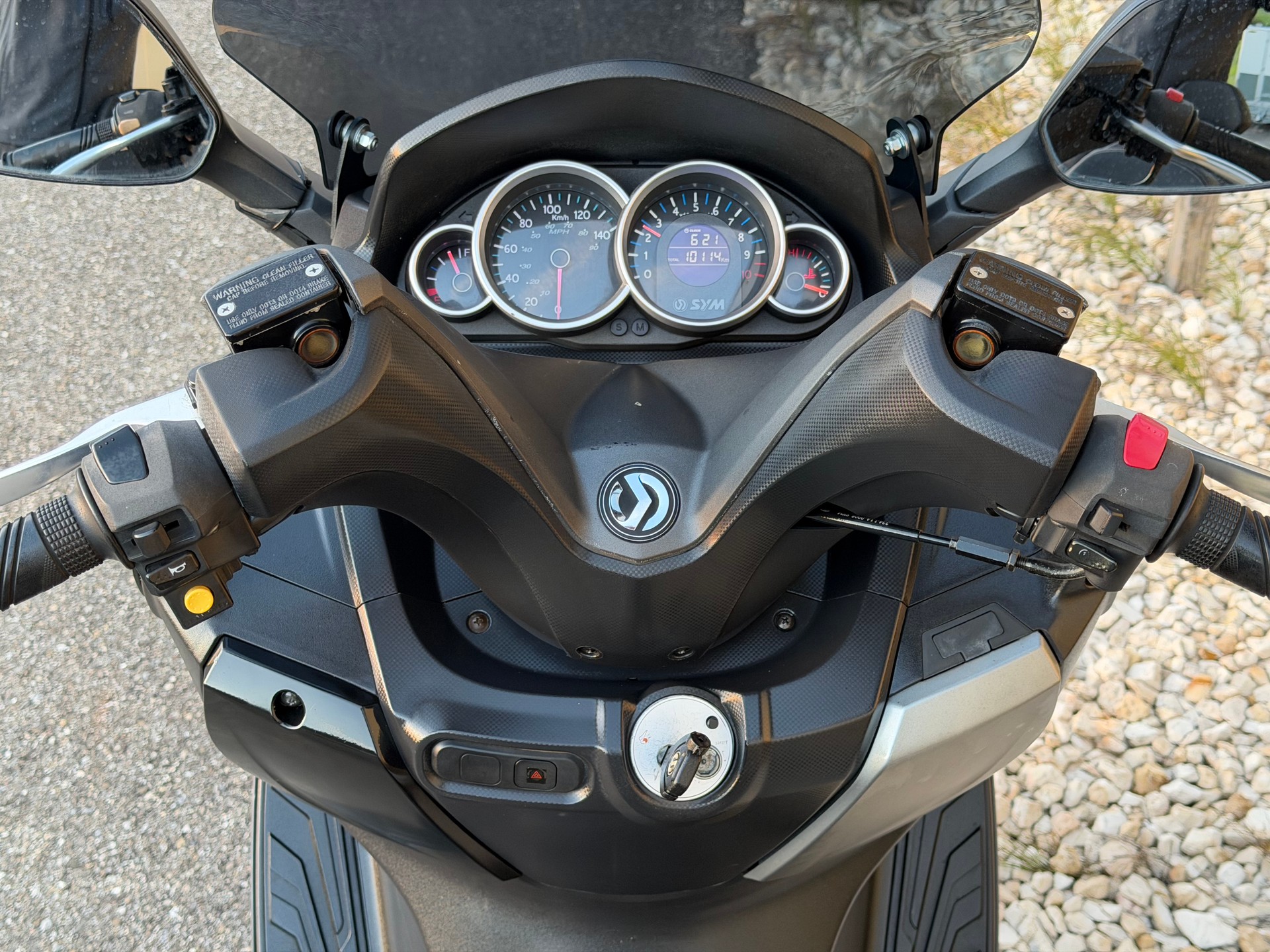 SYM GTS 125-image-15