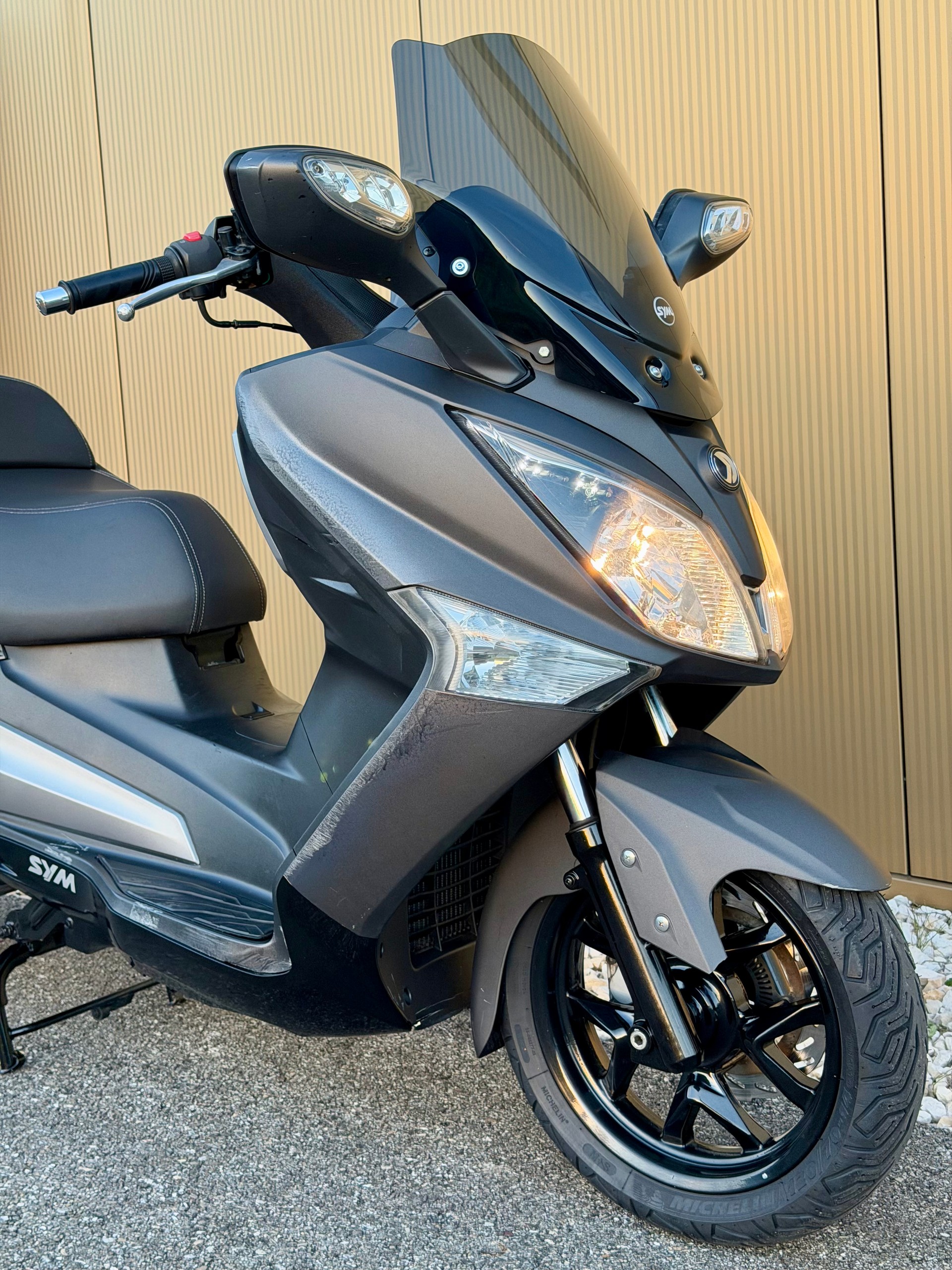 SYM GTS 125-image-1
