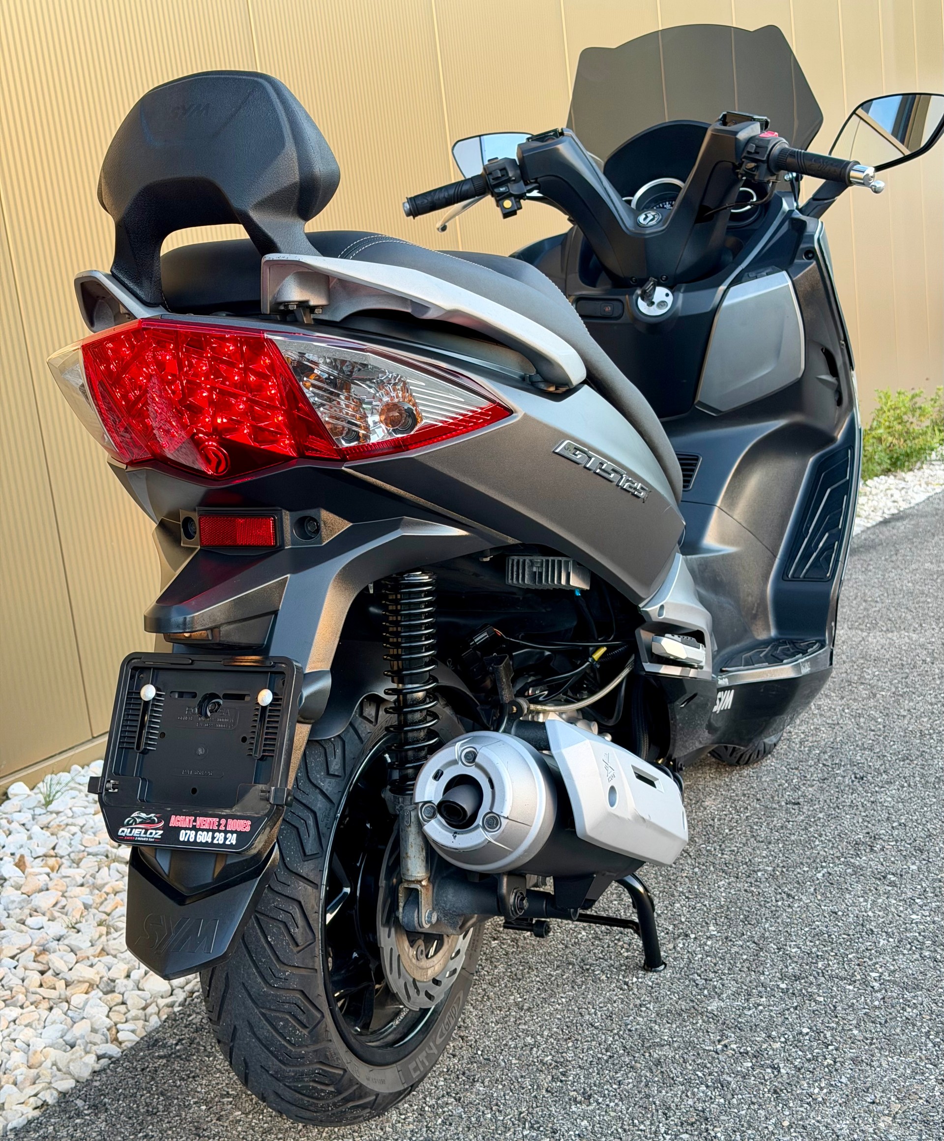 SYM GTS 125-image-5