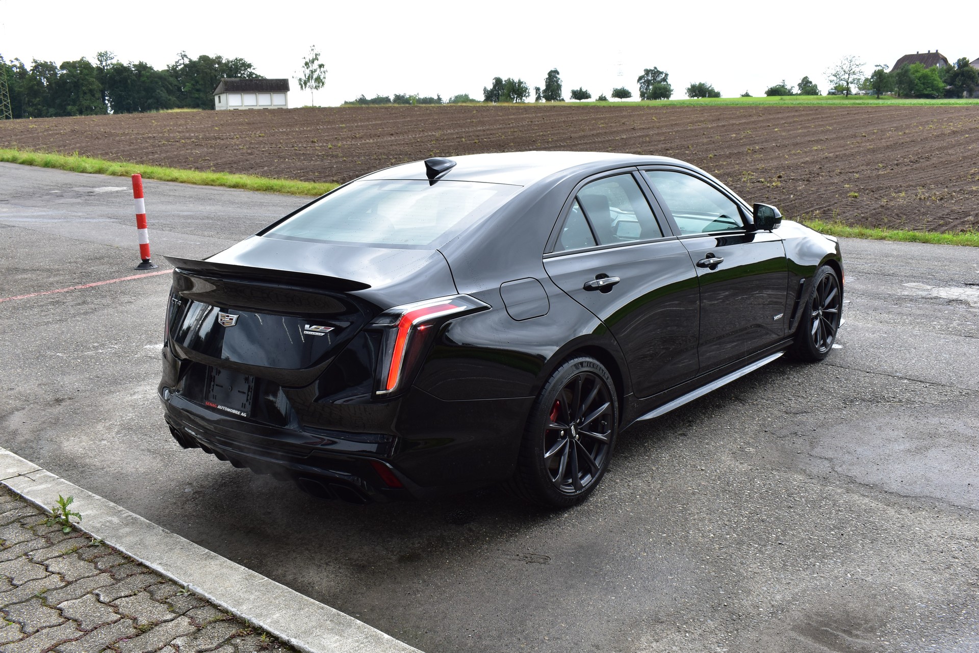 CADILLAC CT4 Blackwing-image-6