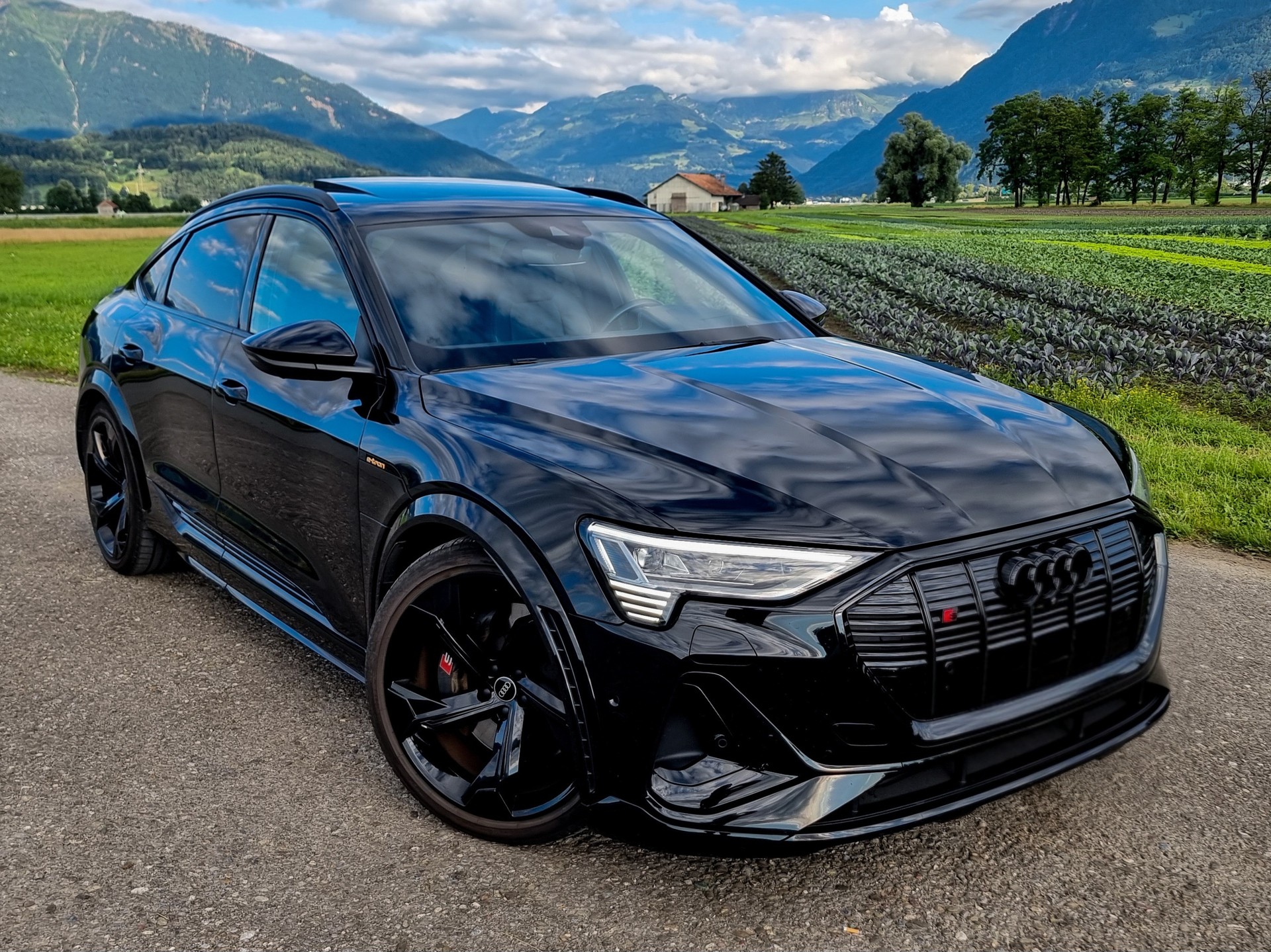 AUDI e-tron S Sportback (Audi SQ8) | Black Edition | 503 PS | Gratis Service | Garantie