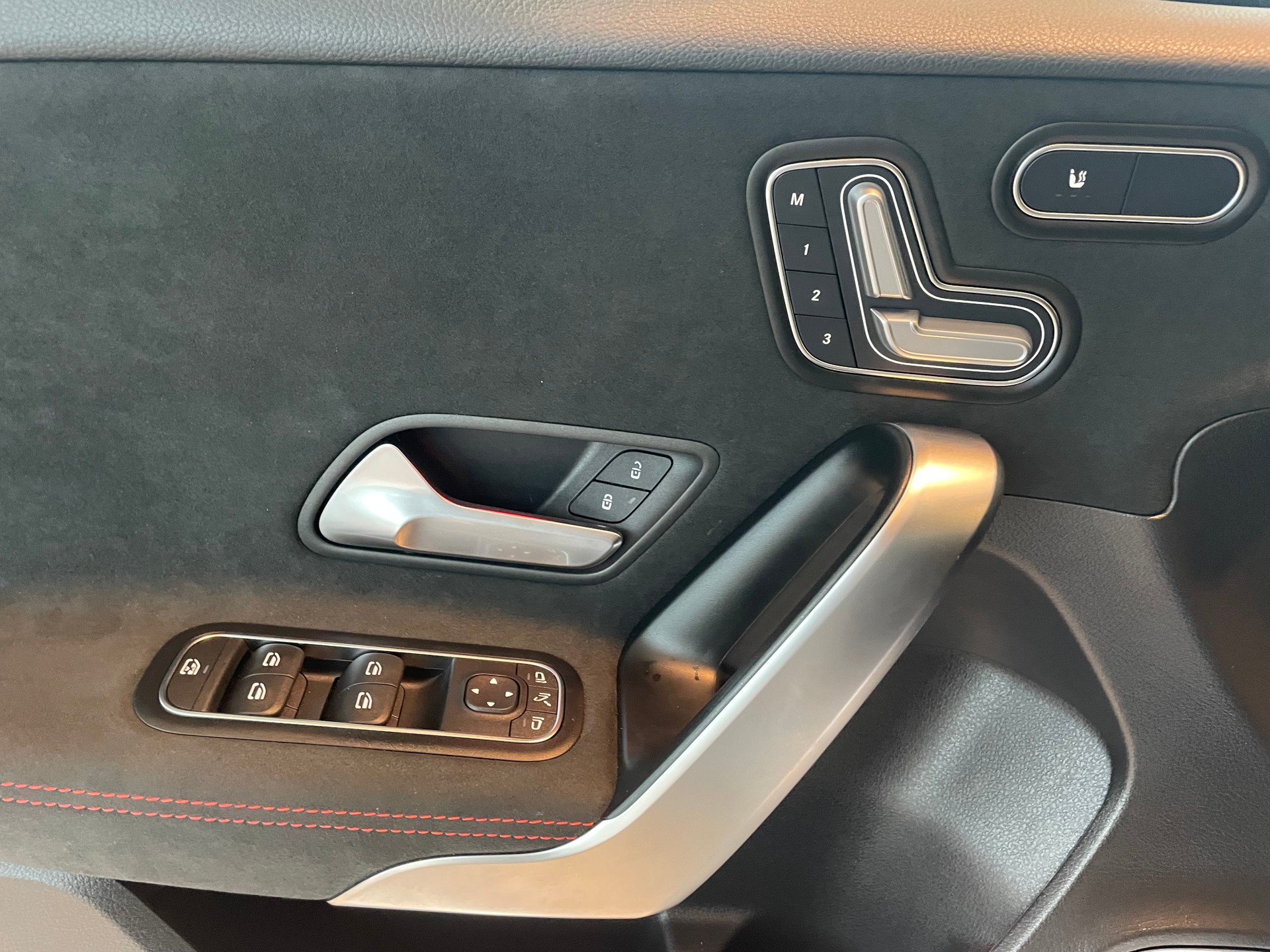 MERCEDES-BENZ A AMG 45 S 4Matic 8G-DCT-image-11