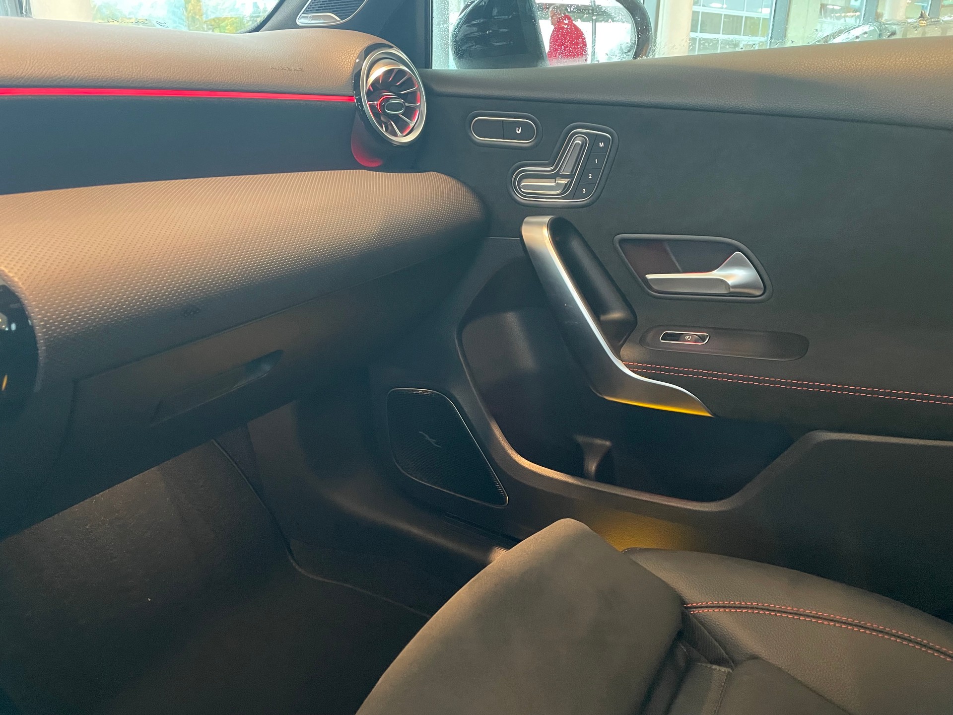 MERCEDES-BENZ A AMG 45 S 4Matic 8G-DCT-image-17