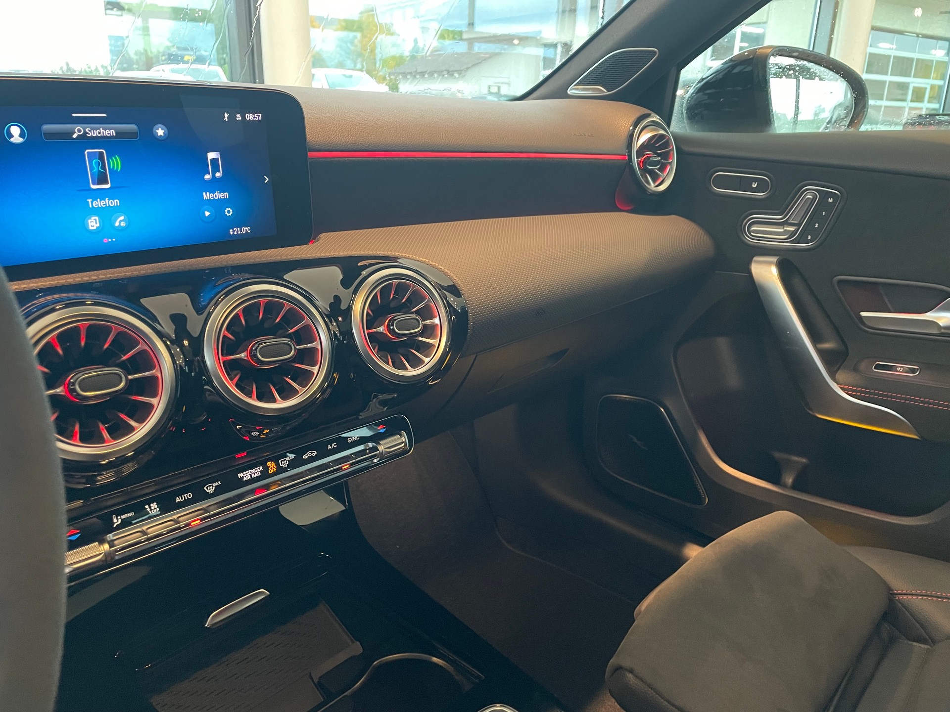 MERCEDES-BENZ A AMG 45 S 4Matic 8G-DCT-image-16