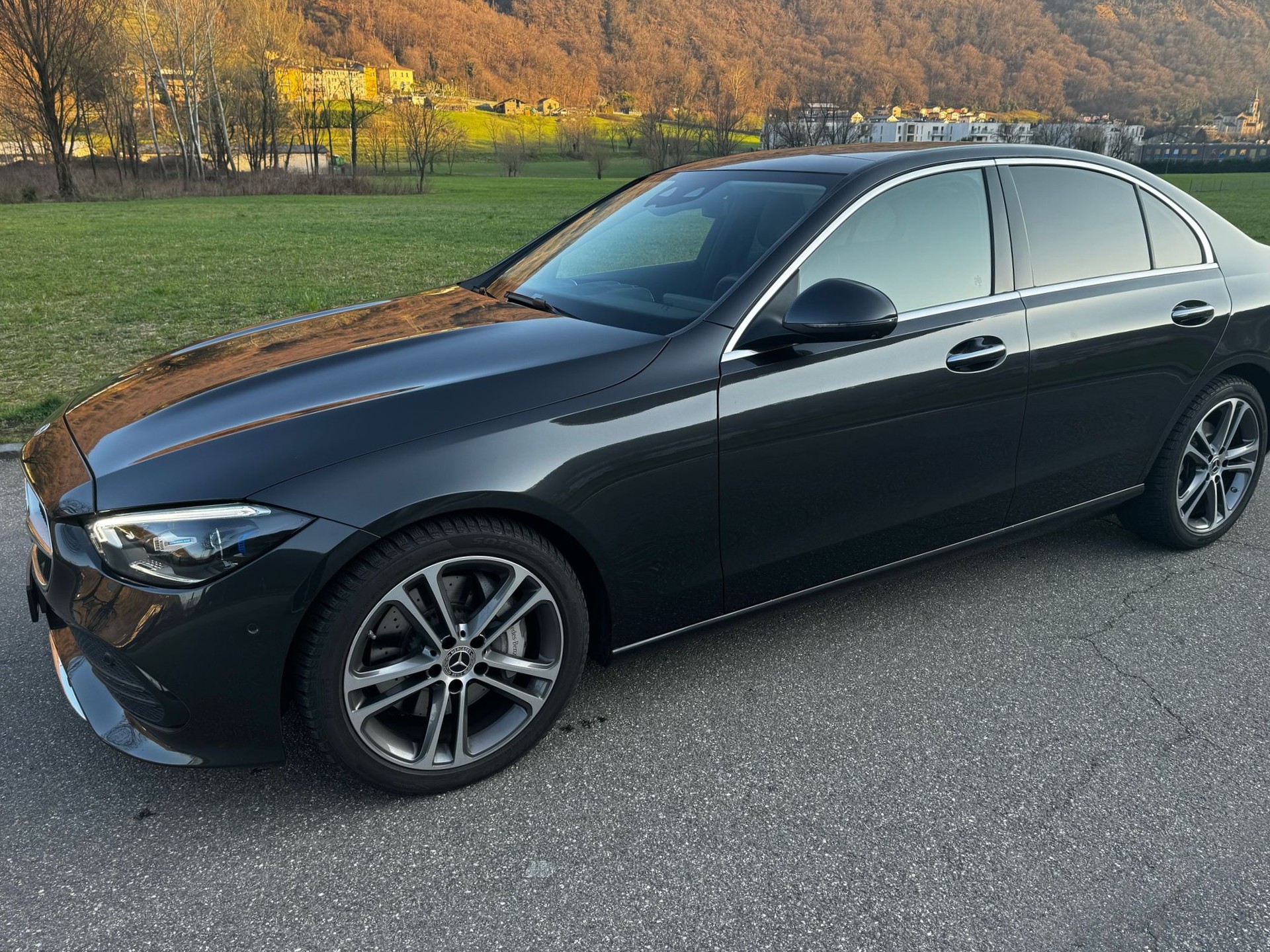 MERCEDES-BENZ C 220 d AMG Line-image-1