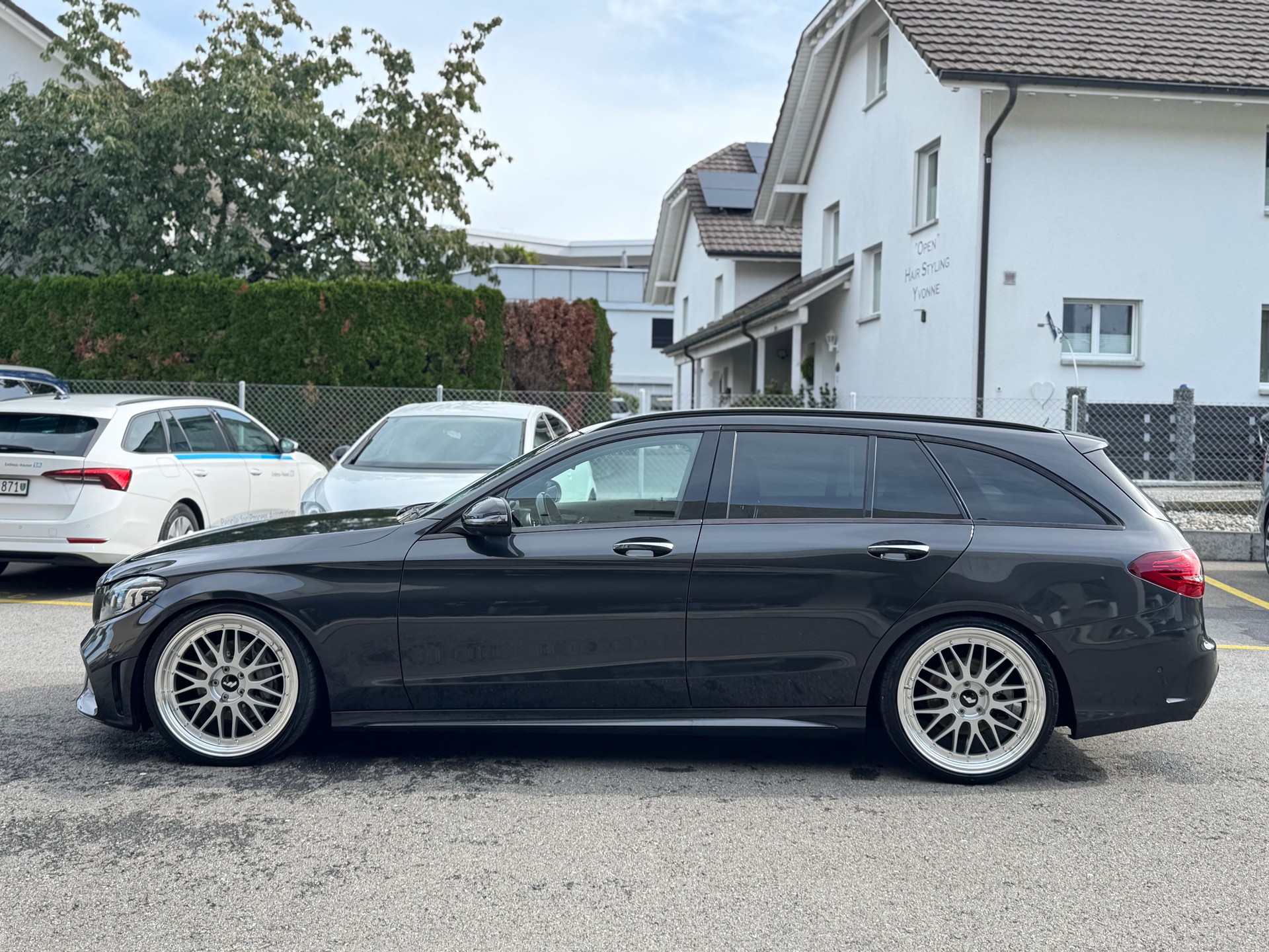 MERCEDES-BENZ C 220 d Swiss Star AMG Line 4M 9G-Tronic-showroom-element-1
