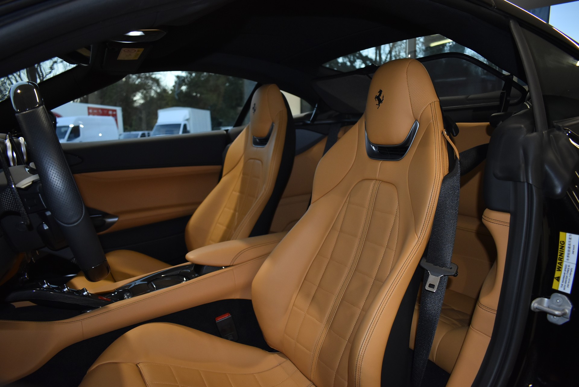 FERRARI Portofino M-image-7