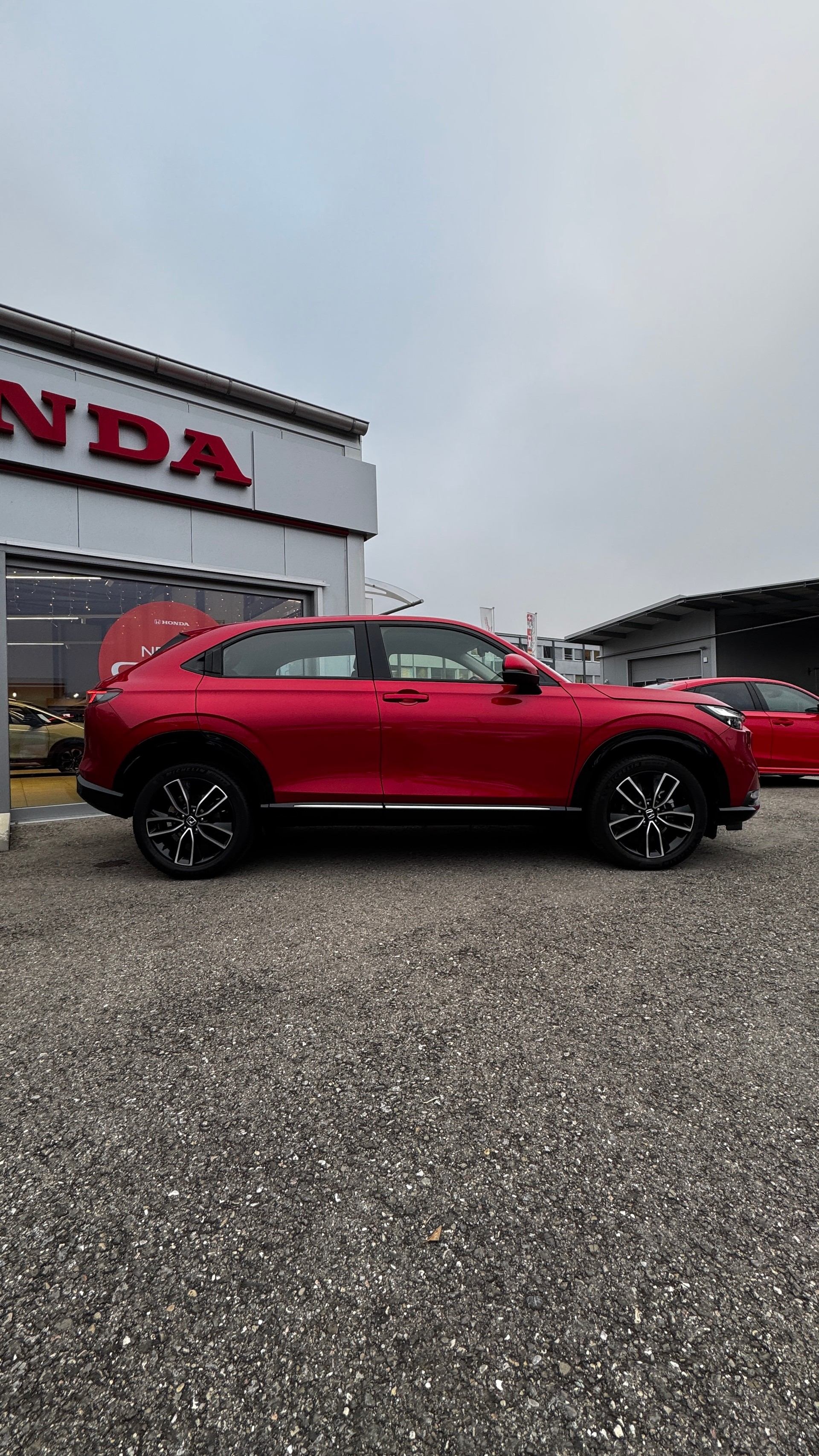 HONDA HR-V 1.5i-MMD Advance CVT-showroom-element-3