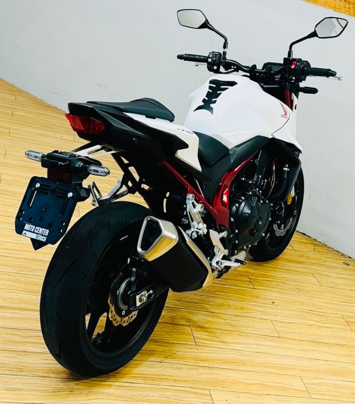 HONDA CB 750 Hornet (35kW)-showroom-element-2