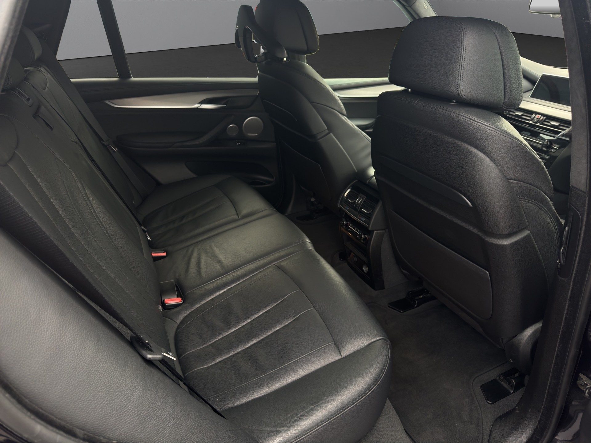 BMW X5 xDrive M50d Steptronic-image-8
