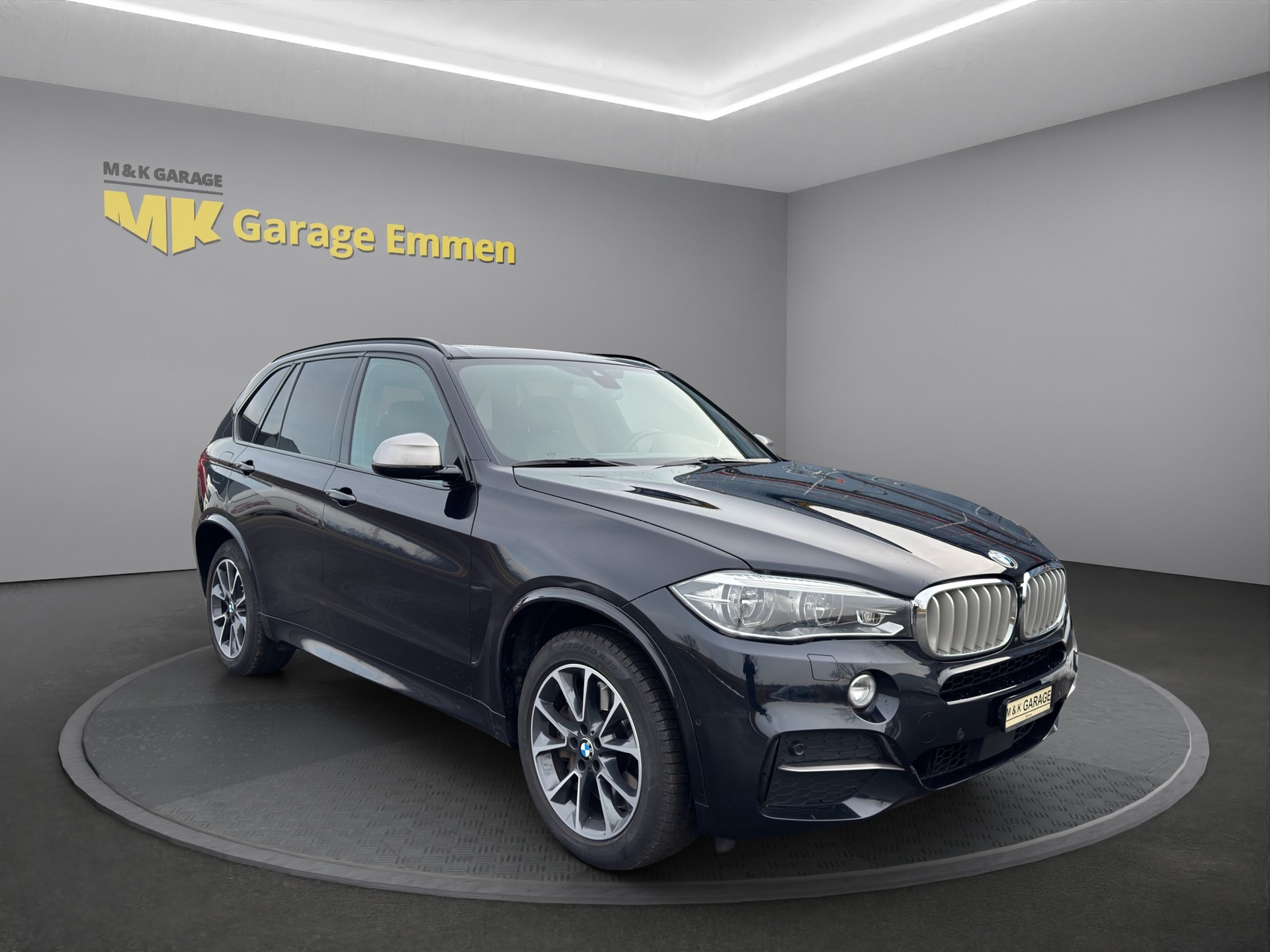 BMW X5 xDrive M50d Steptronic-image-6