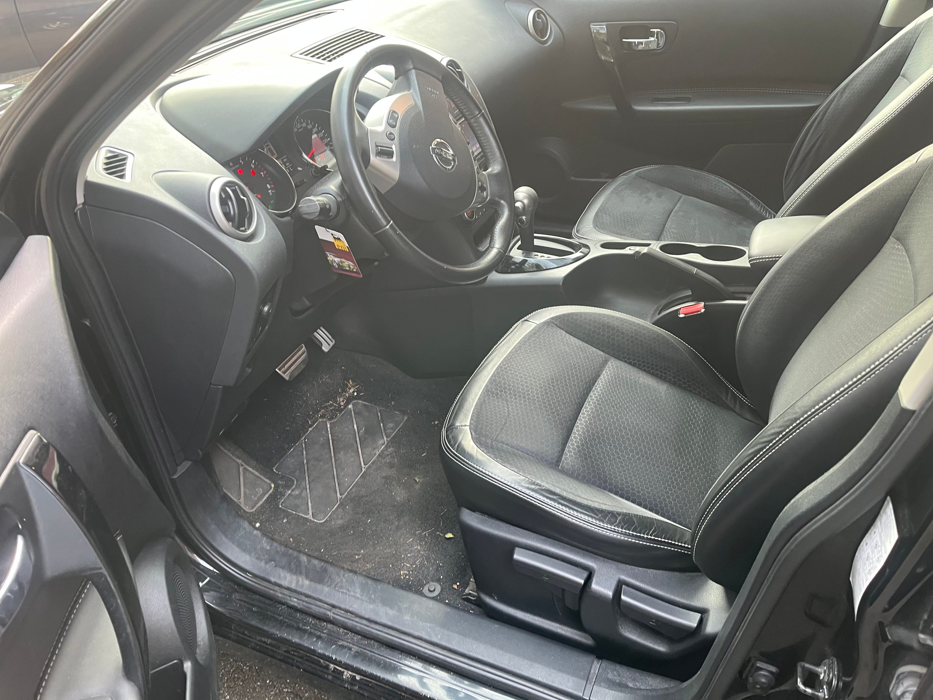 NISSAN Qashqai 1.6-image-10