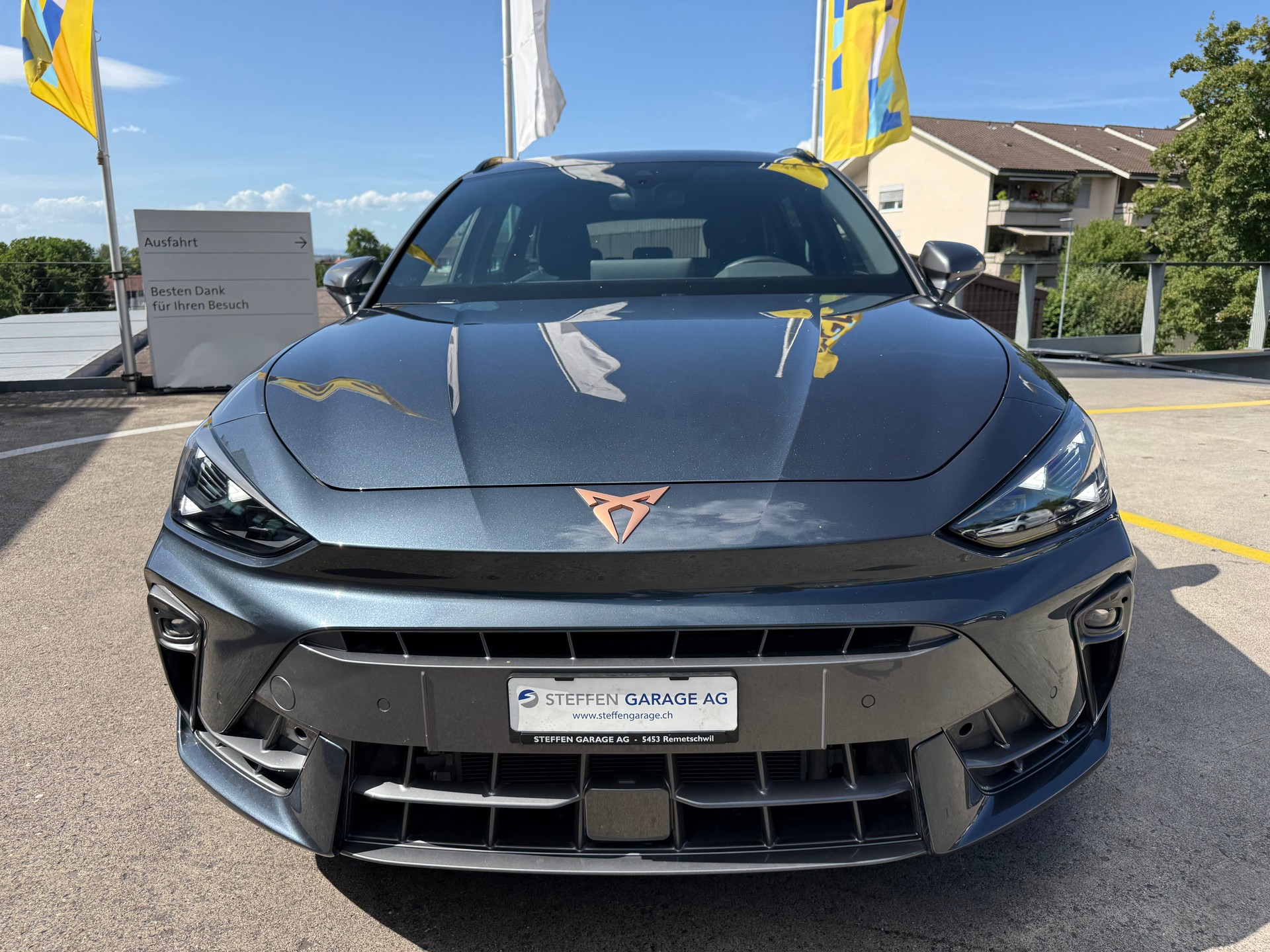 CUPRA LEON ST 1.5 eTSI DSG-showroom-element-1