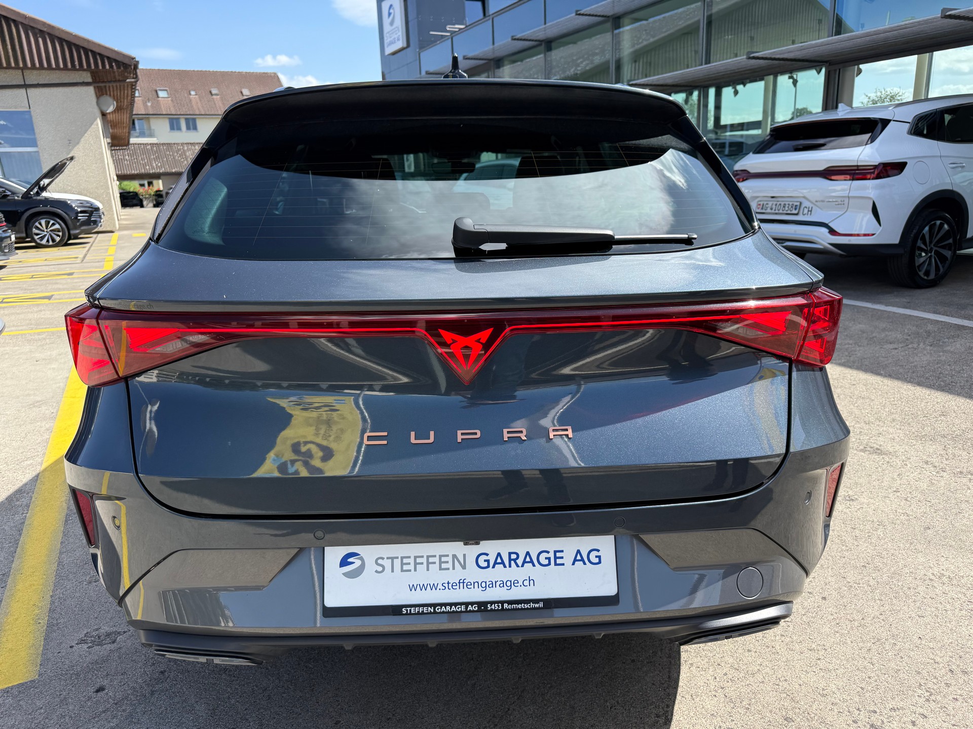 CUPRA LEON ST 1.5 eTSI DSG-image-5
