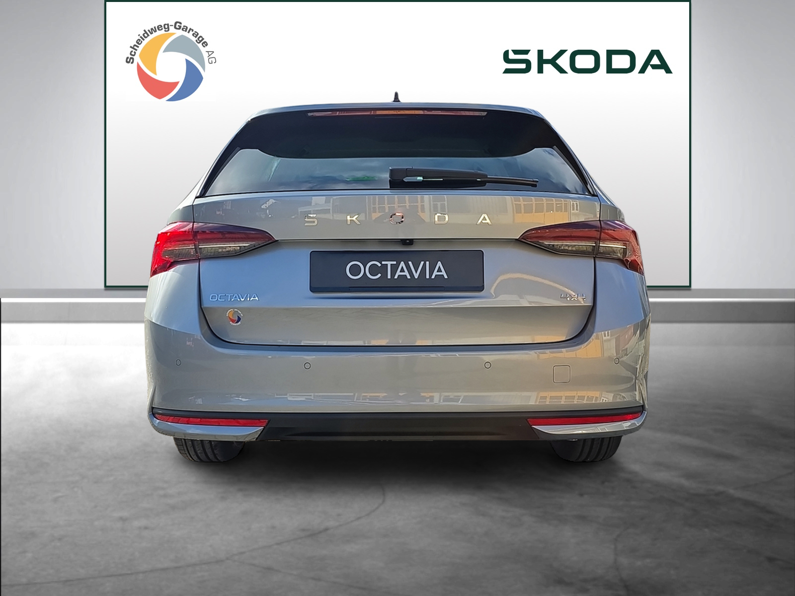 SKODA Octavia Combi 2.0 TSI DSG Selection 4x4-image-13