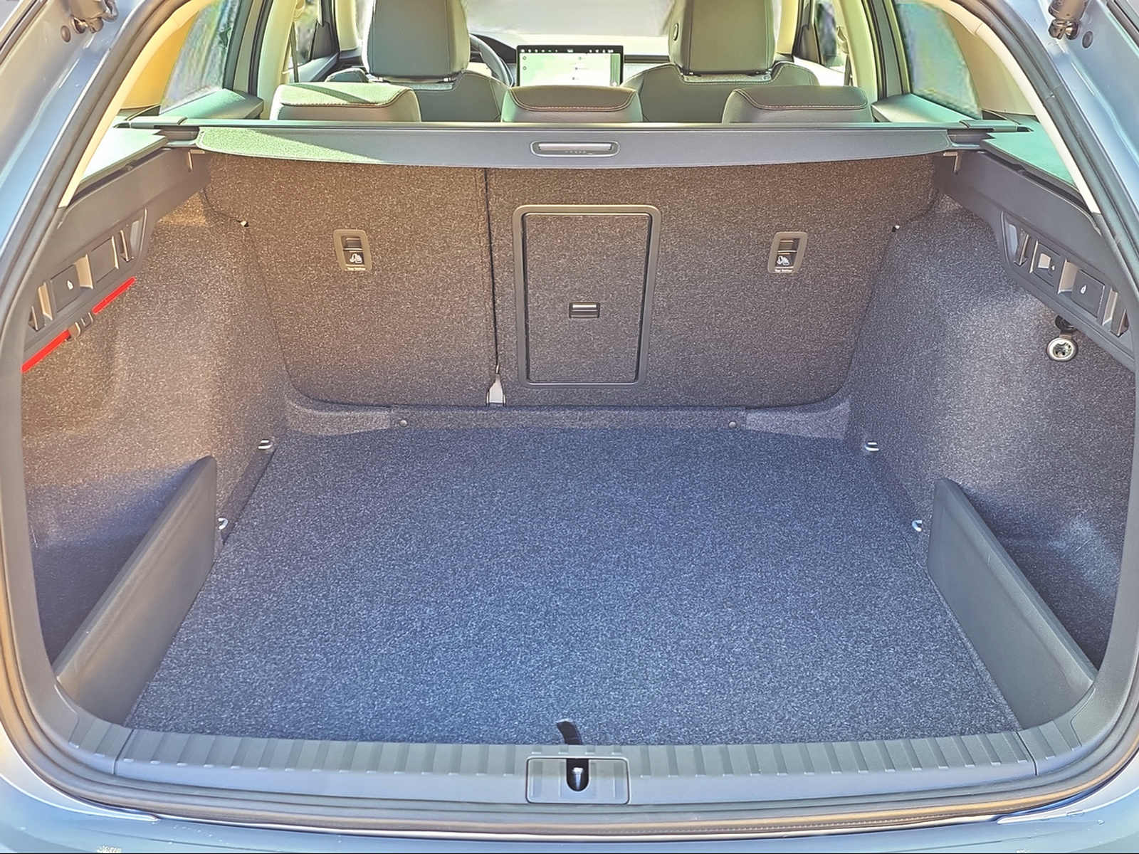 SKODA Octavia Combi 2.0 TSI DSG Selection 4x4-image-11