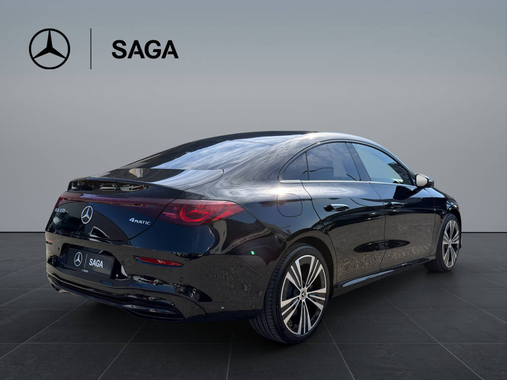 MERCEDES-BENZ CLA 350 Progressive 4matic-image-5