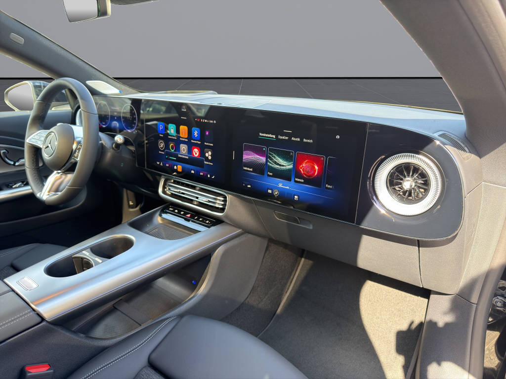 MERCEDES-BENZ CLA 350 Progressive 4matic-image-10