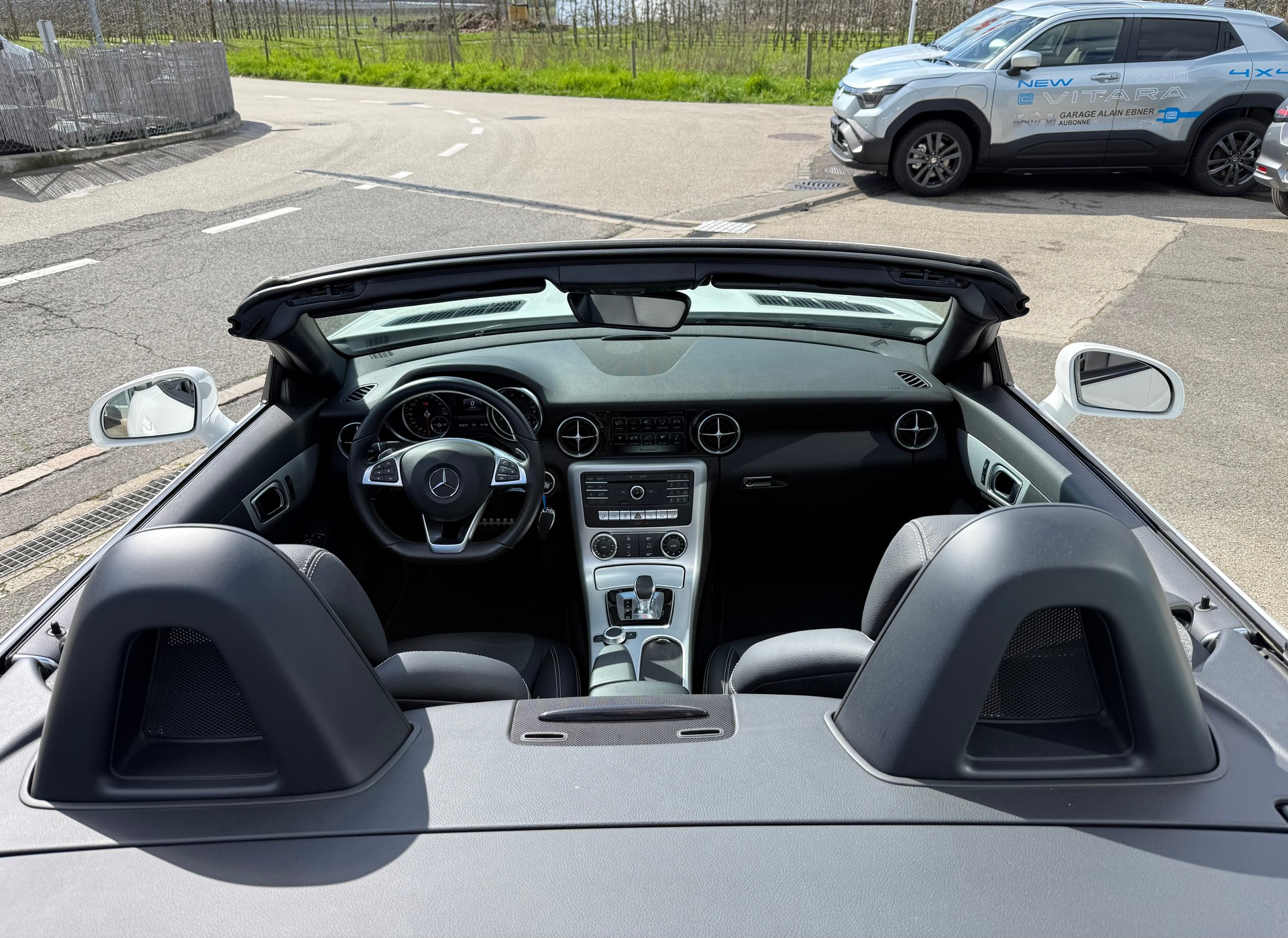 MERCEDES-BENZ SLC 200 9G-Tronic-image-8