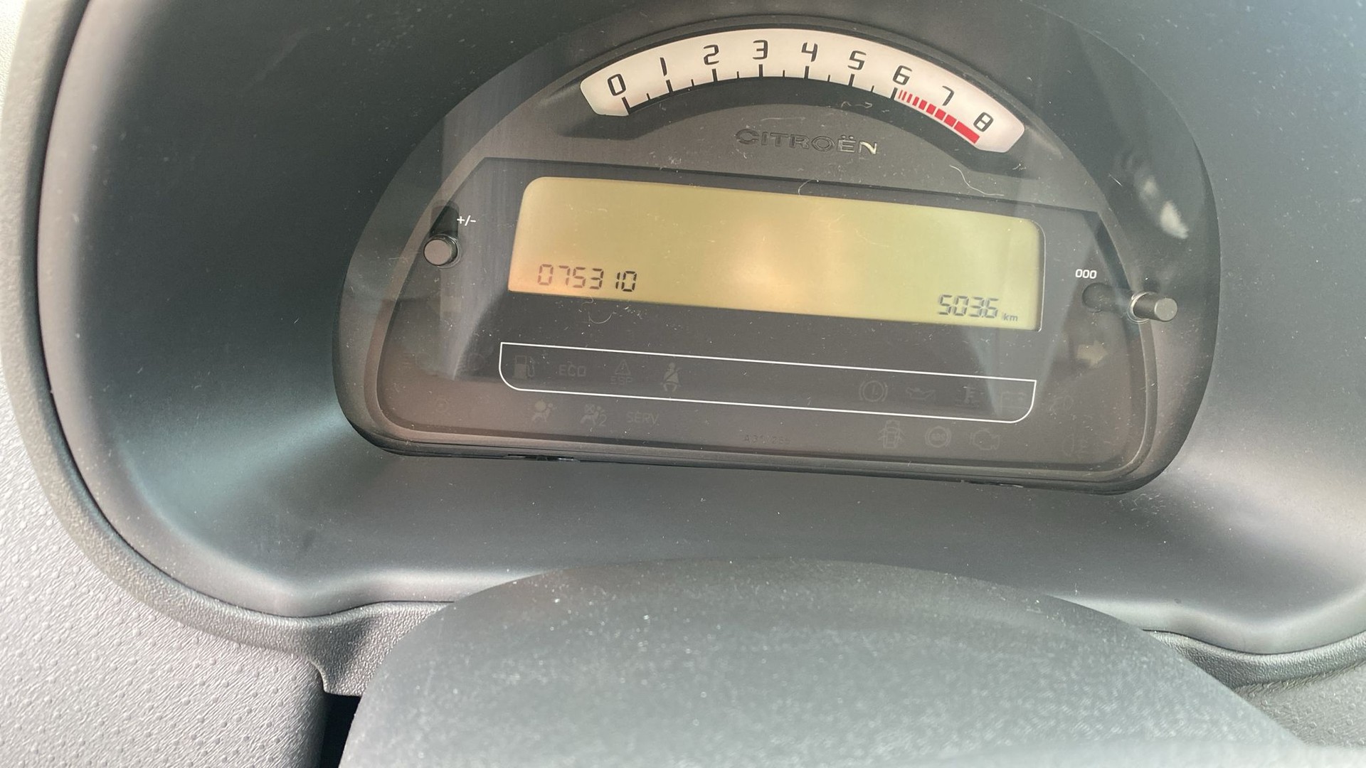 CITROEN C2 1.1i Tonic-image-9