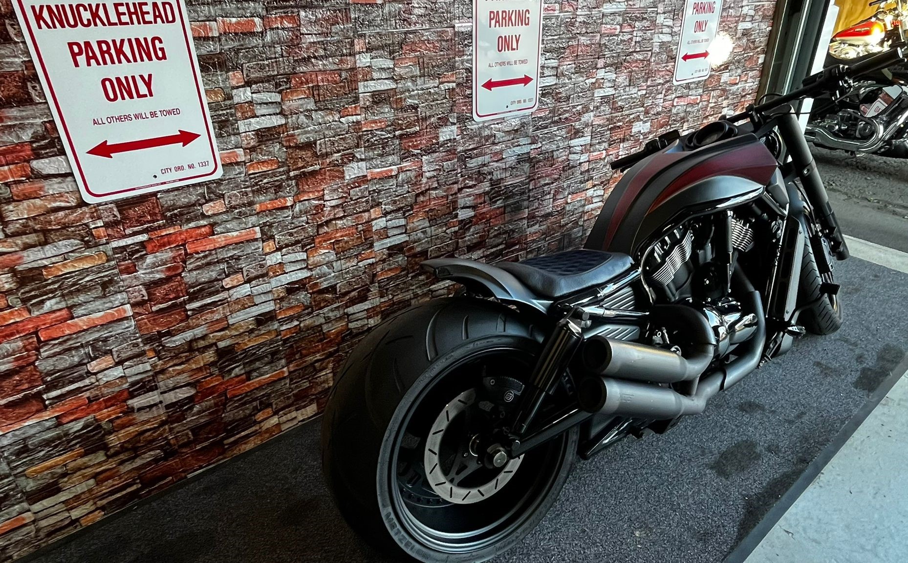 HARLEY-DAVIDSON VRSCDX Night Rod Special-image-1