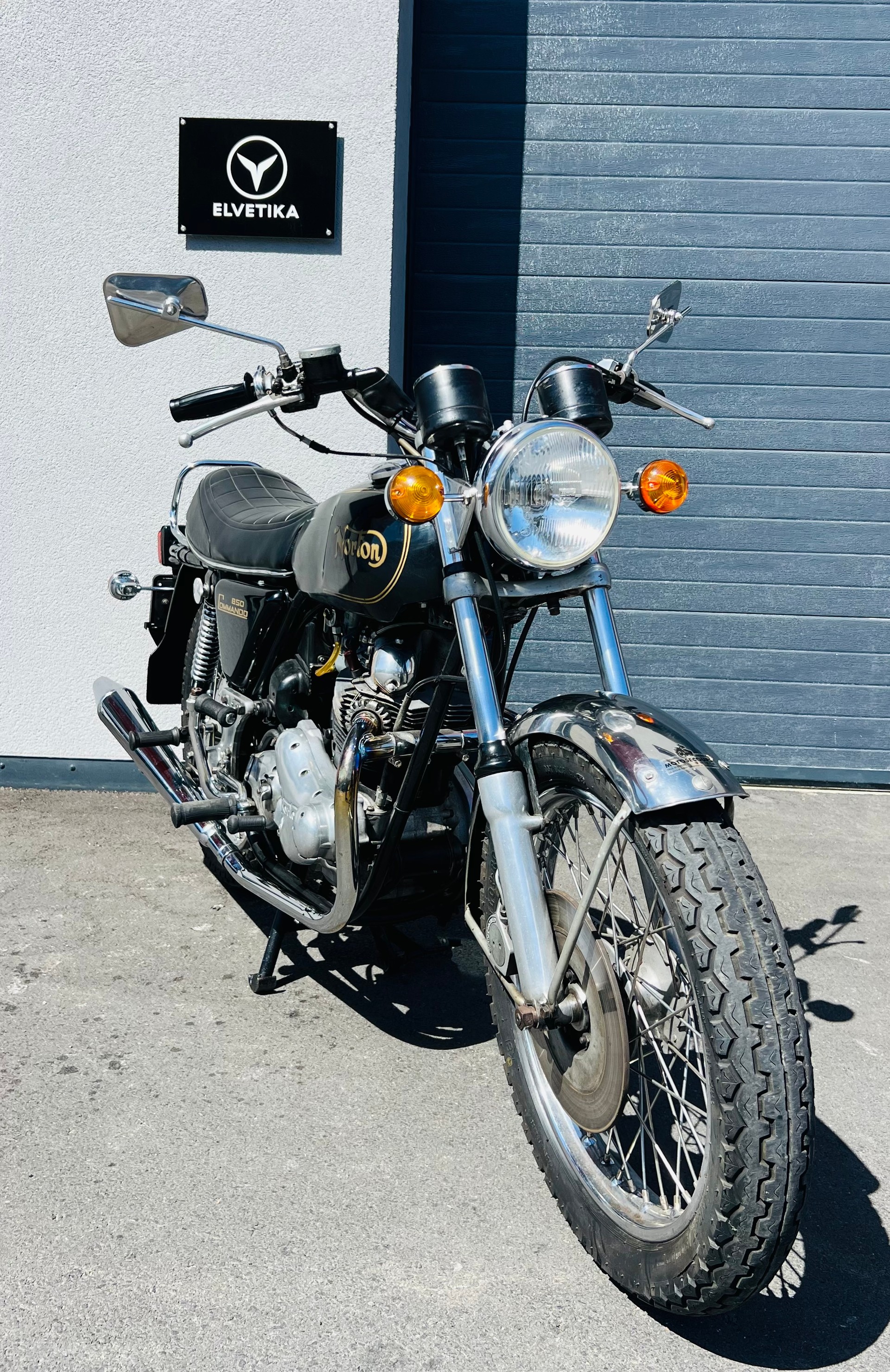 NORTON 850 Commando