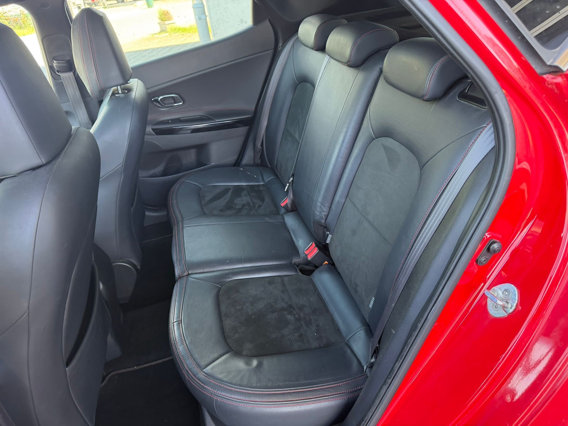 KIA Cee'd 1.6 GDi Turbo GT-image-15