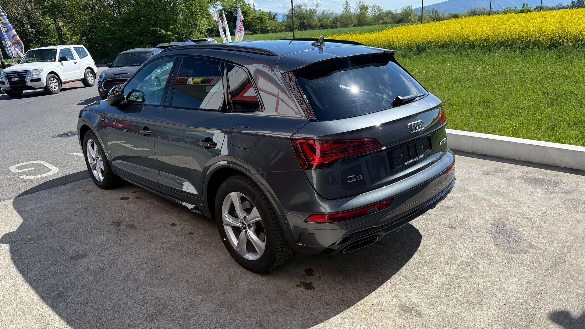 AUDI Q5 Sportback 50 TFSI e PHEV advanced quattro S-tronic-image-4