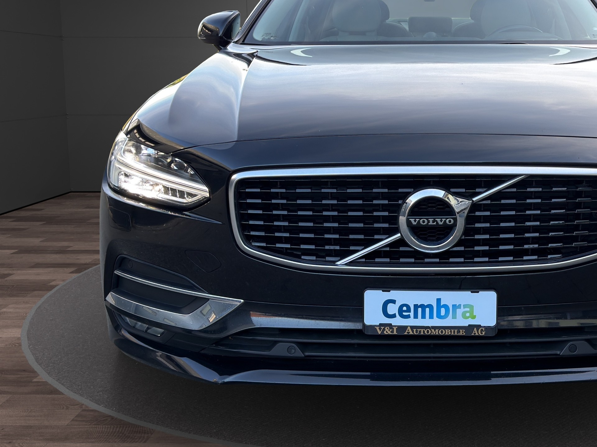 VOLVO S90 D5 AWD Inscription Geartronic Powerpulse-image-8