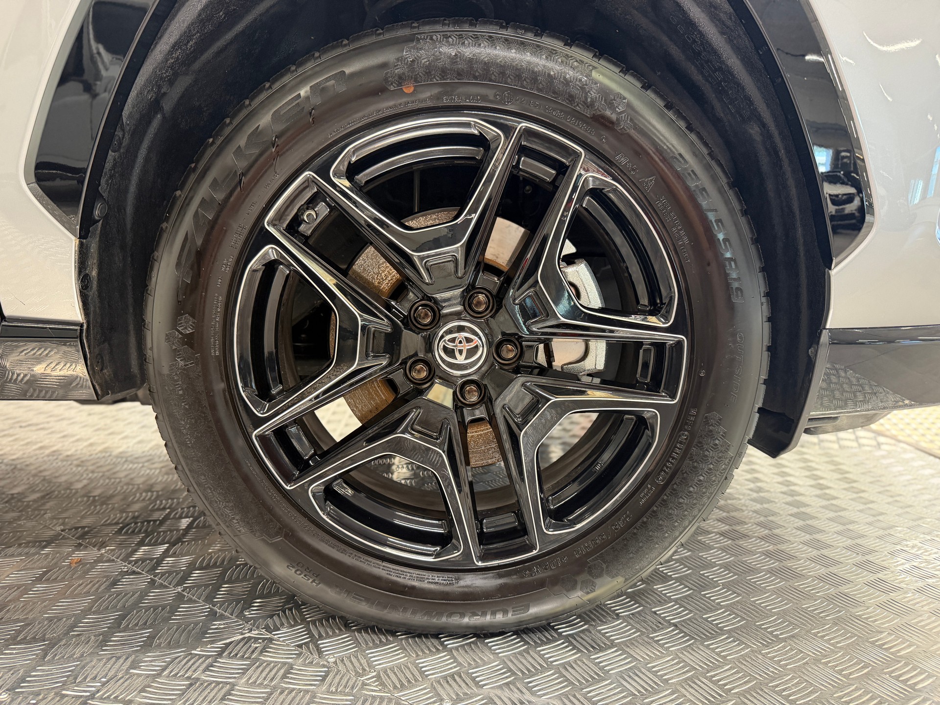 TOYOTA RAV-4 2.5 HSD GR Sport e-CVT 4WD-image-14