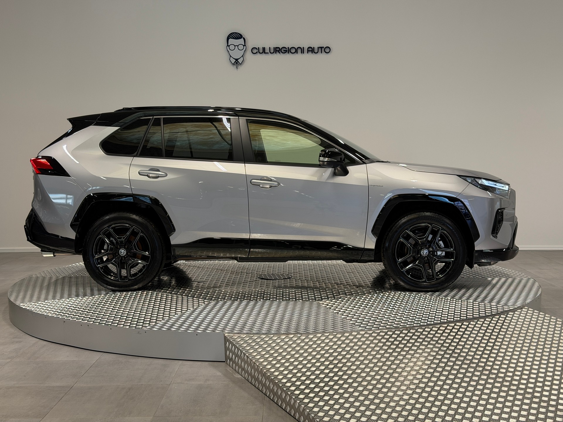 TOYOTA RAV-4 2.5 HSD GR Sport e-CVT 4WD-showroom-element-3