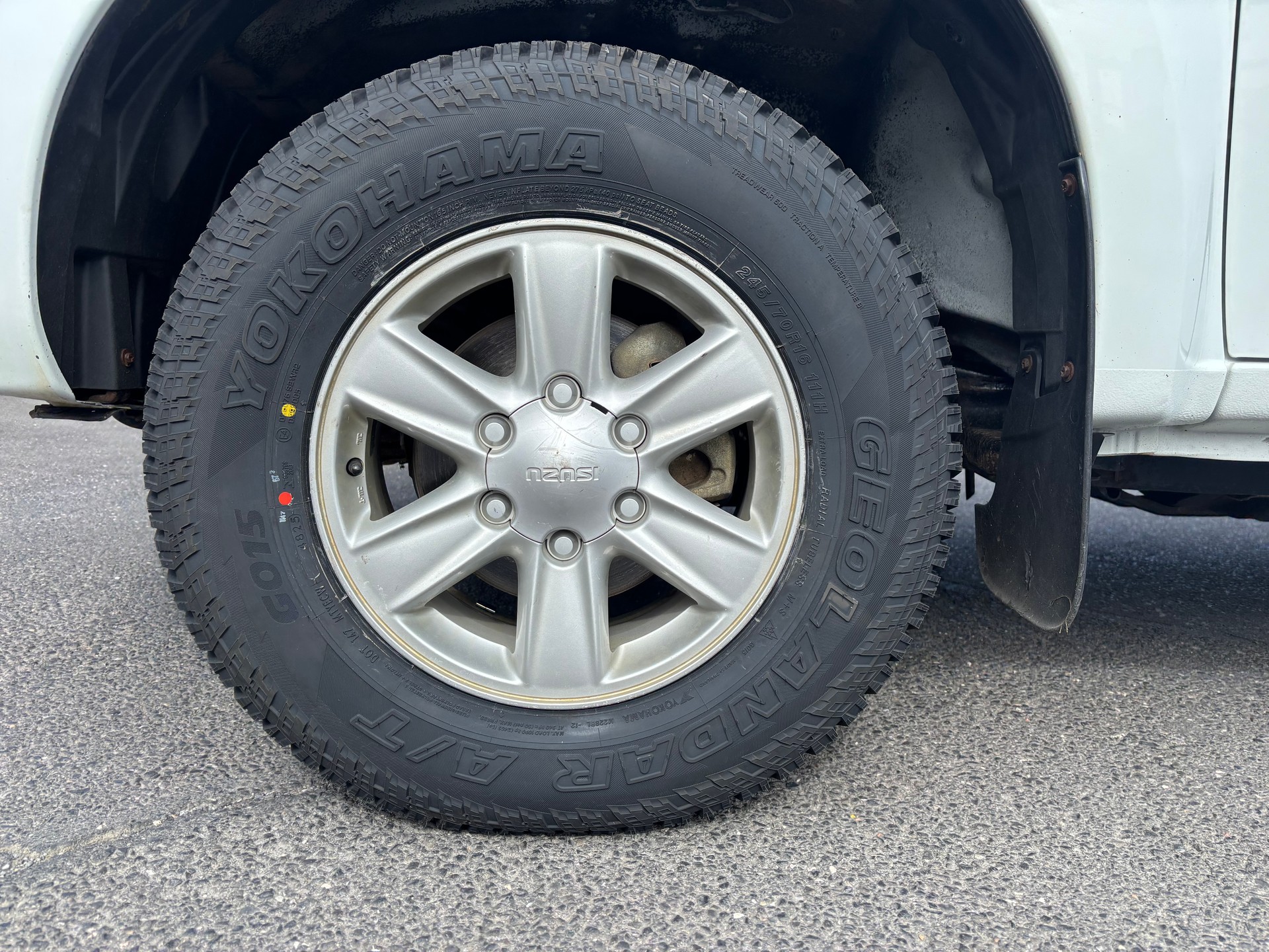 ISUZU D-MAX 2.5 Crew Cab Planet 4x4-image-15
