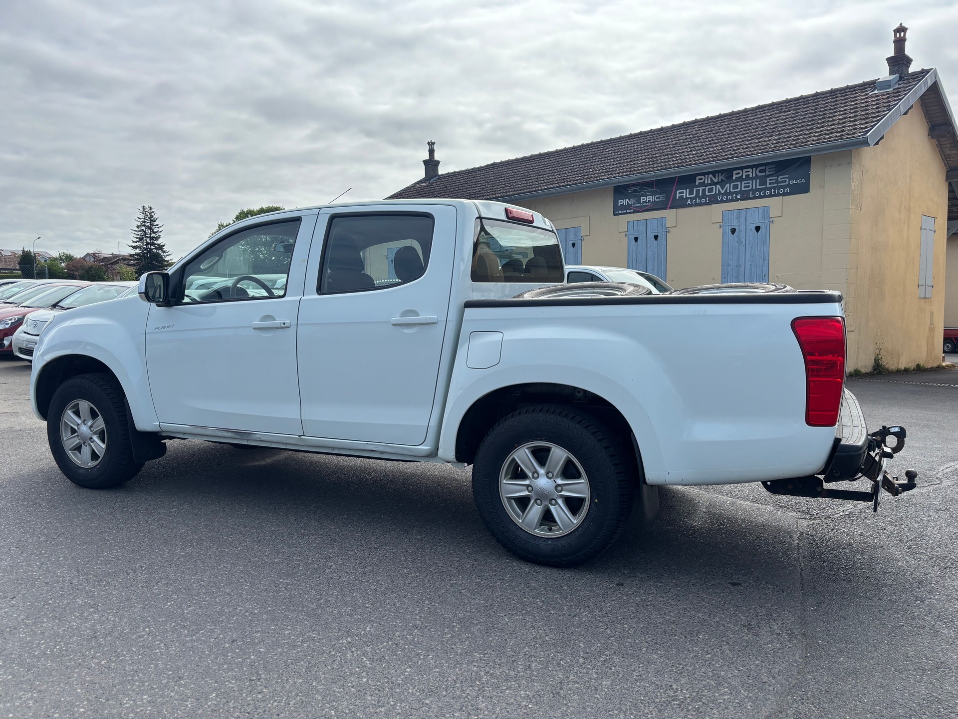 ISUZU D-MAX 2.5 Crew Cab Planet 4x4-image-5