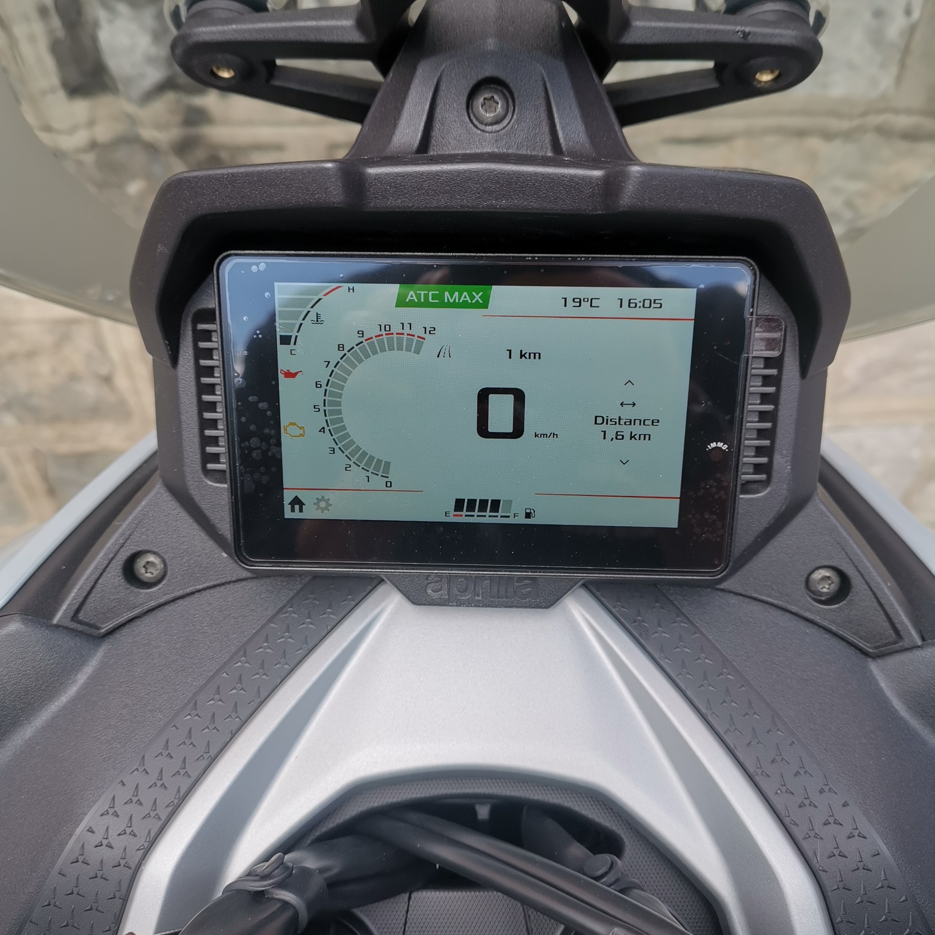 APRILIA SR 400 GT-image-9