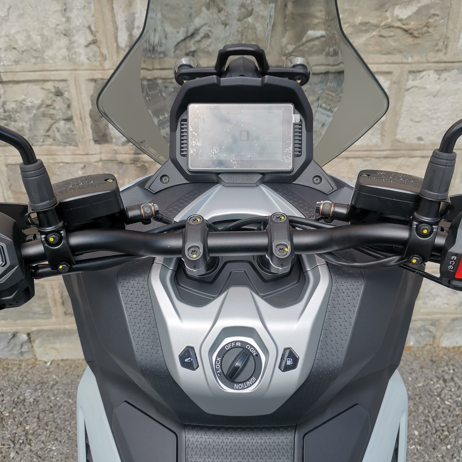 APRILIA SR 400 GT-image-8