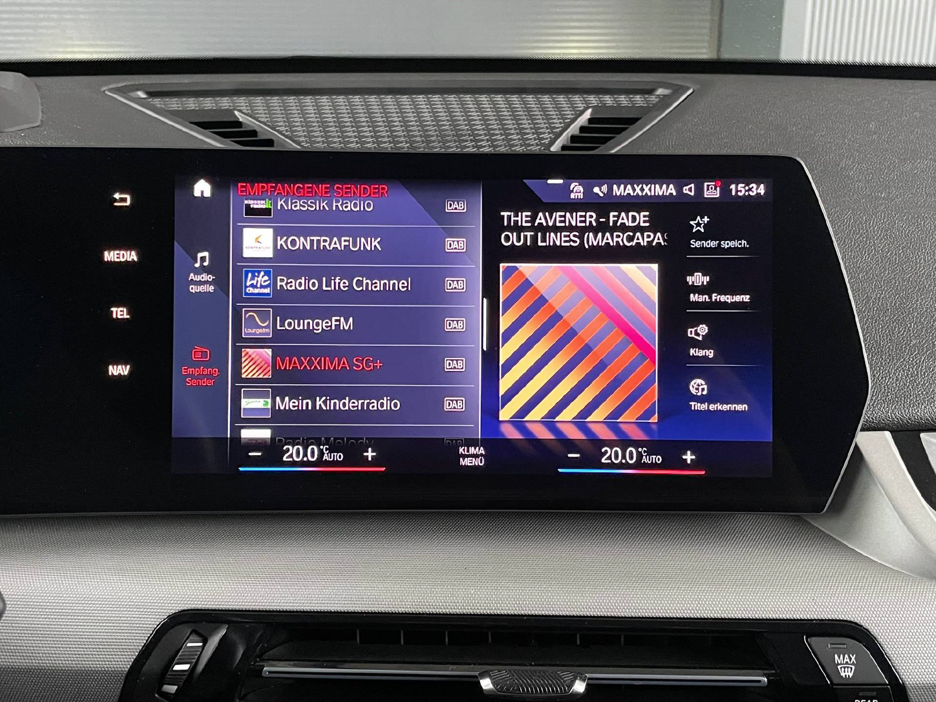 BMW X1 20d xDrive-image-16