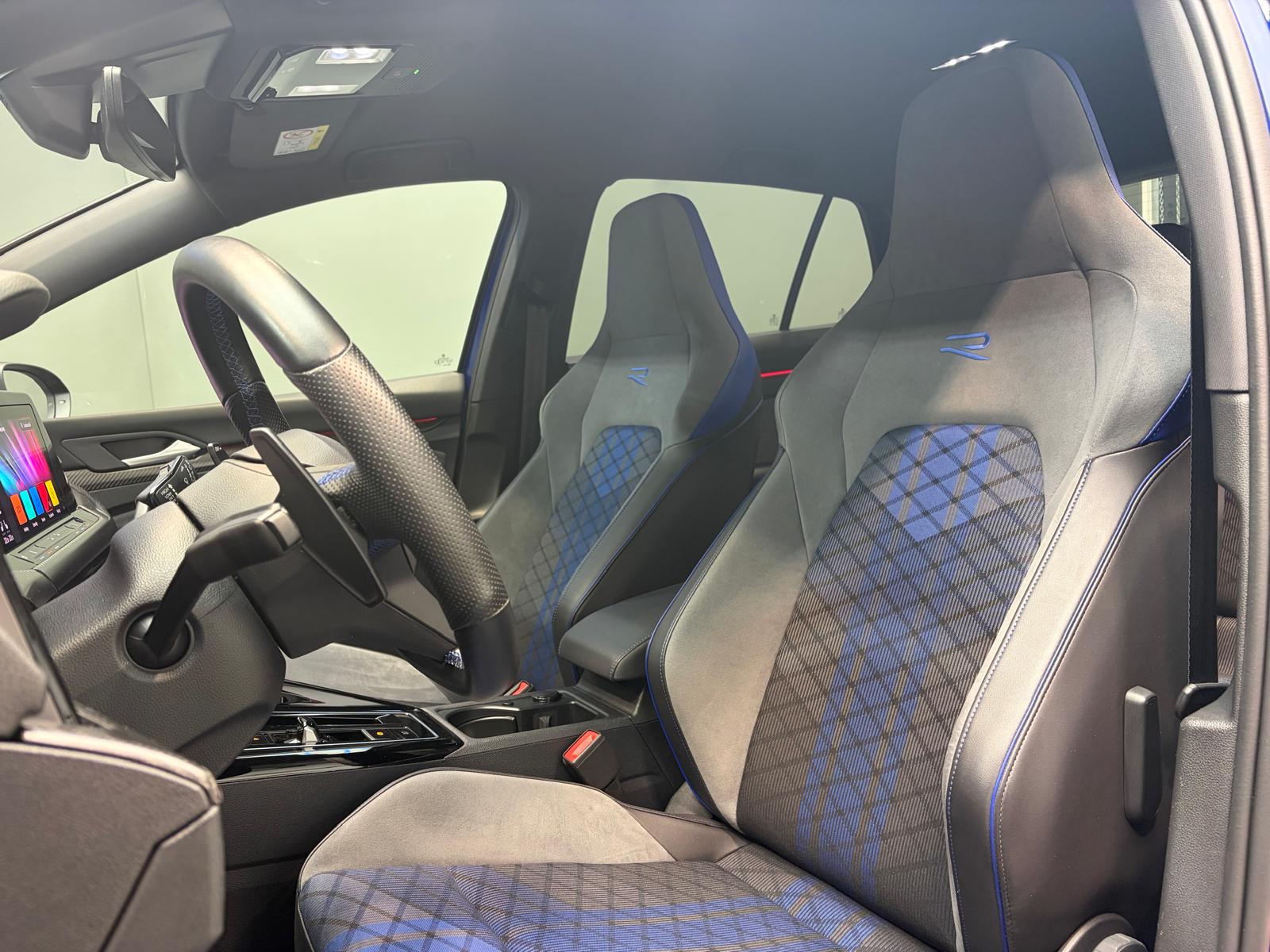VW Golf 2.0 TSI R DSG 4Motion R 20 Years - Akrapovic-image-10