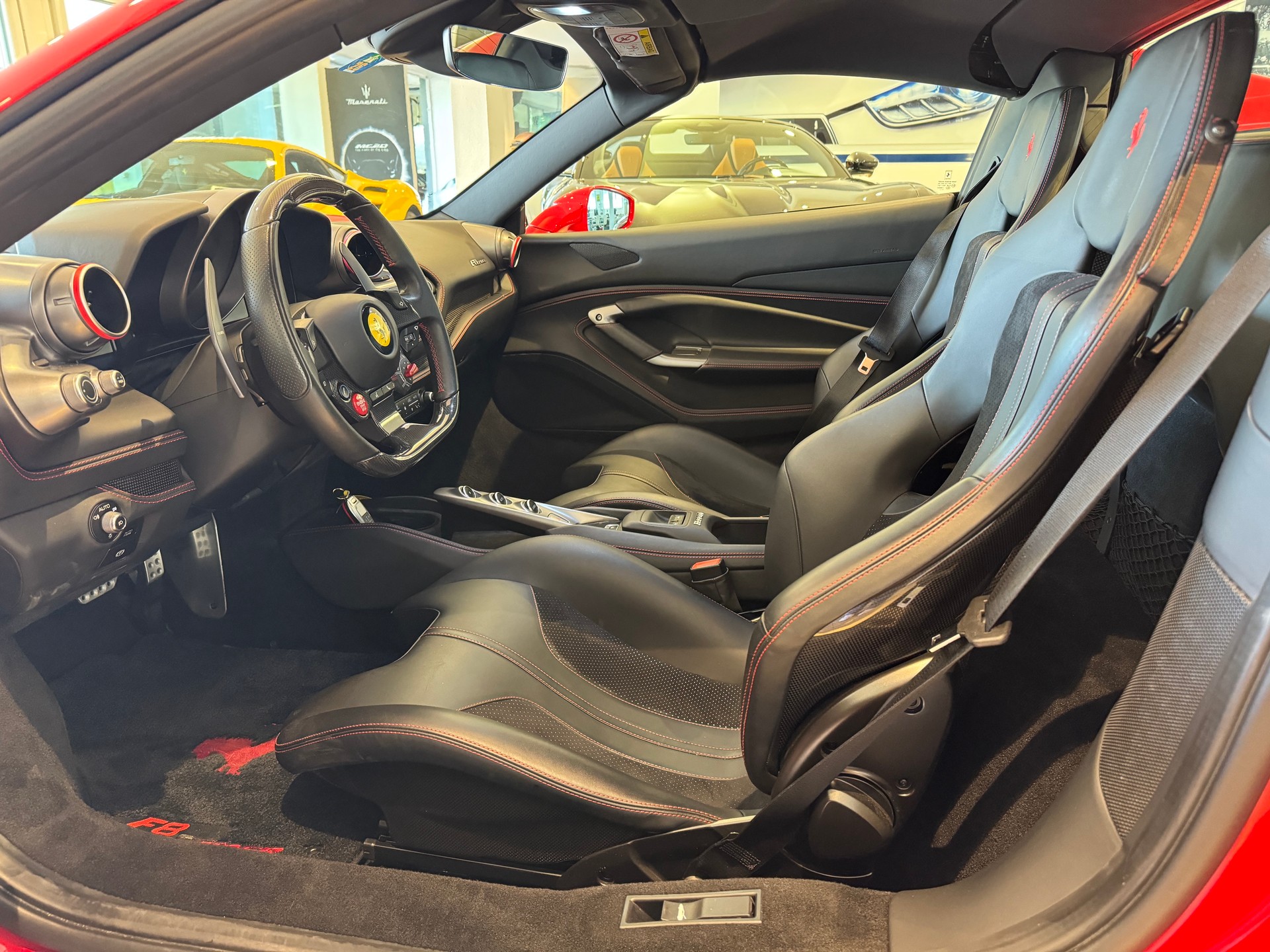 FERRARI F8 Spider-image-22