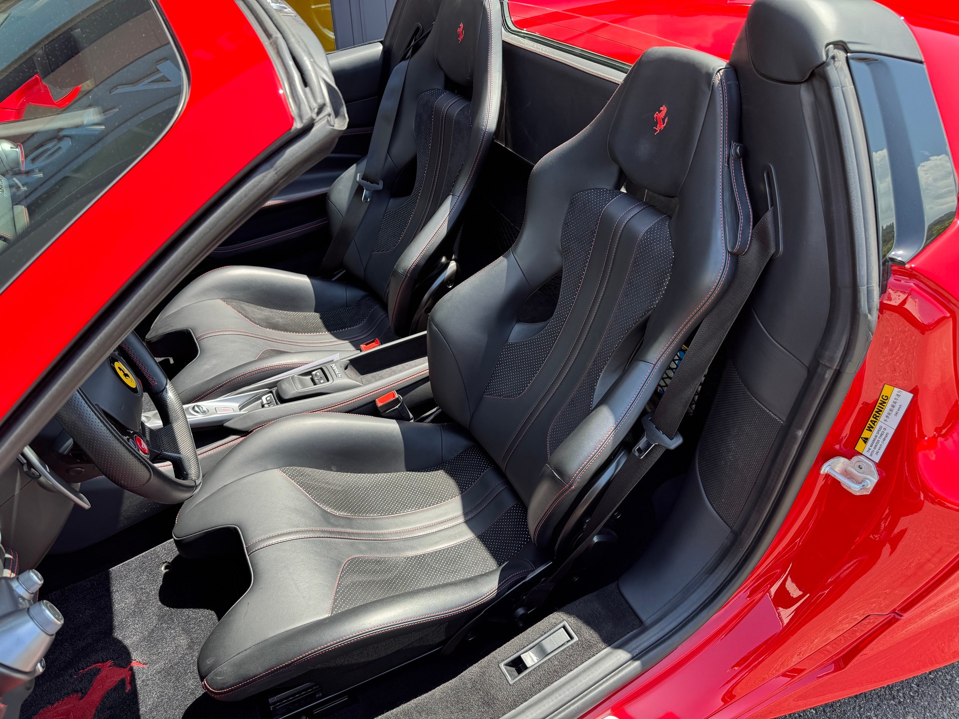 FERRARI F8 Spider-image-5