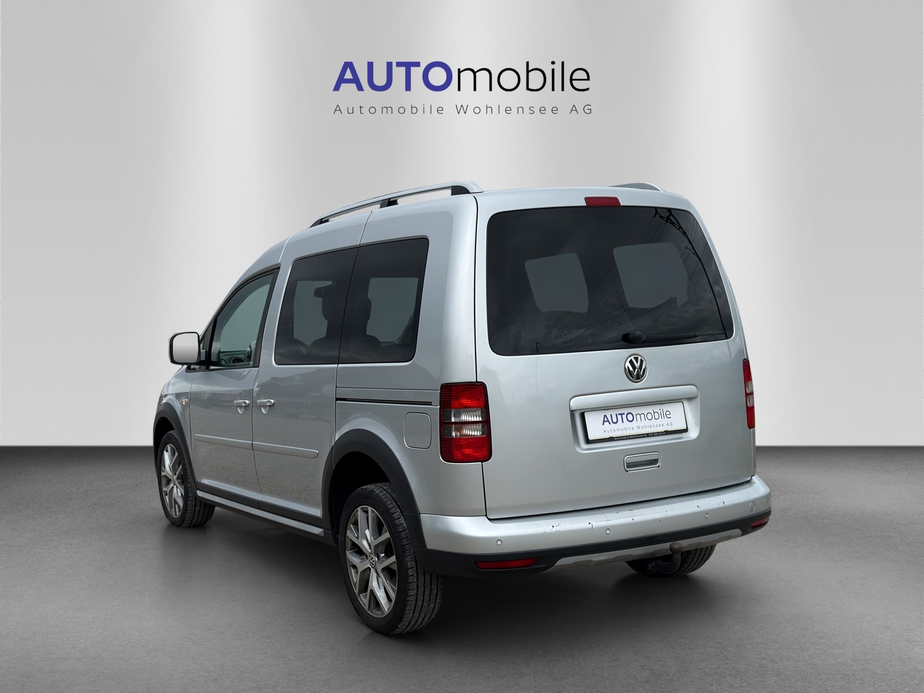 VW Cross Caddy 2.0 TDI 4Motion DSG-image-6