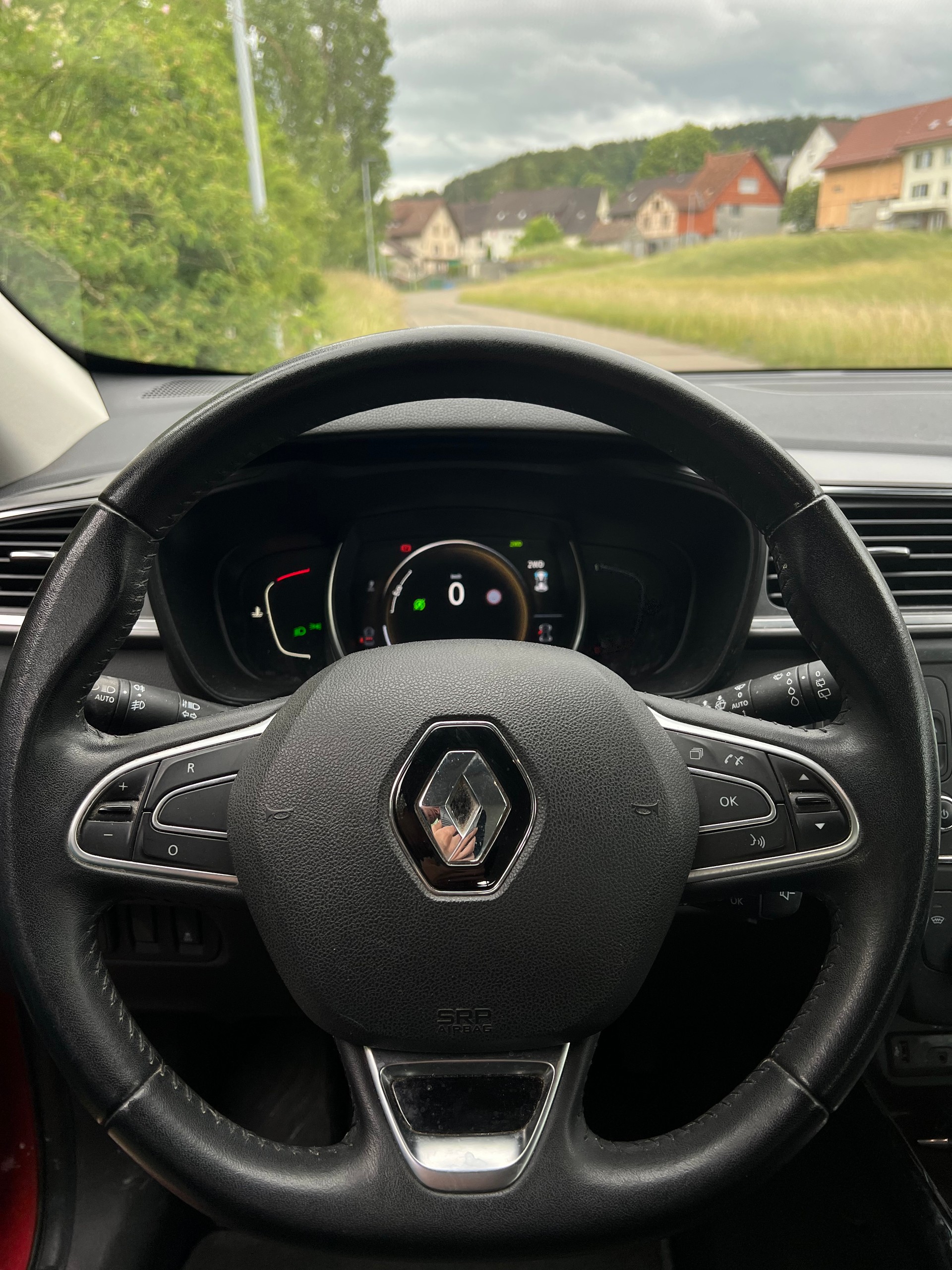 RENAULT Kadjar 1.6 dCi Zen 4x4-image-8