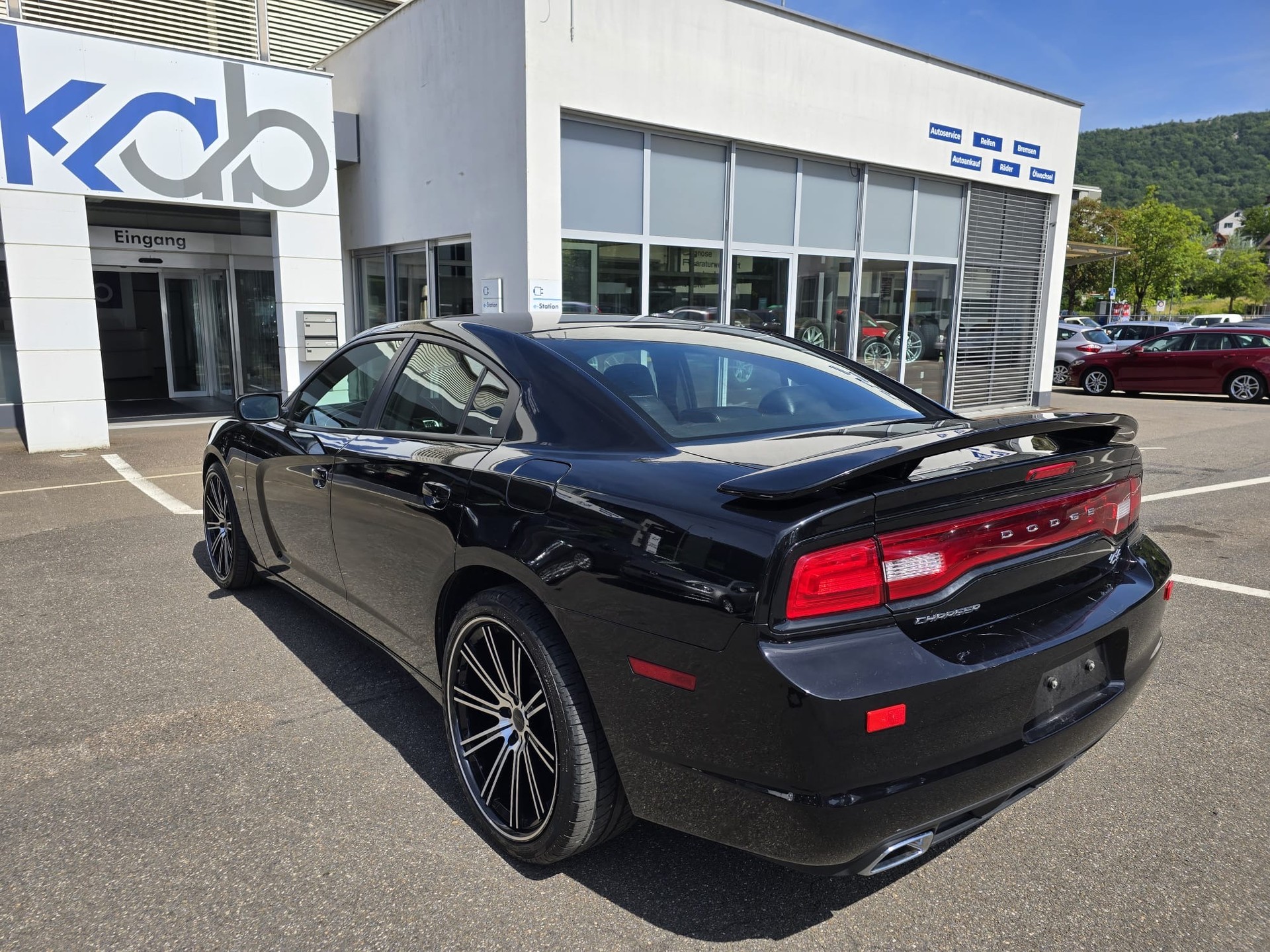 DODGE Charger R/T 5.7 HEMI-image-4