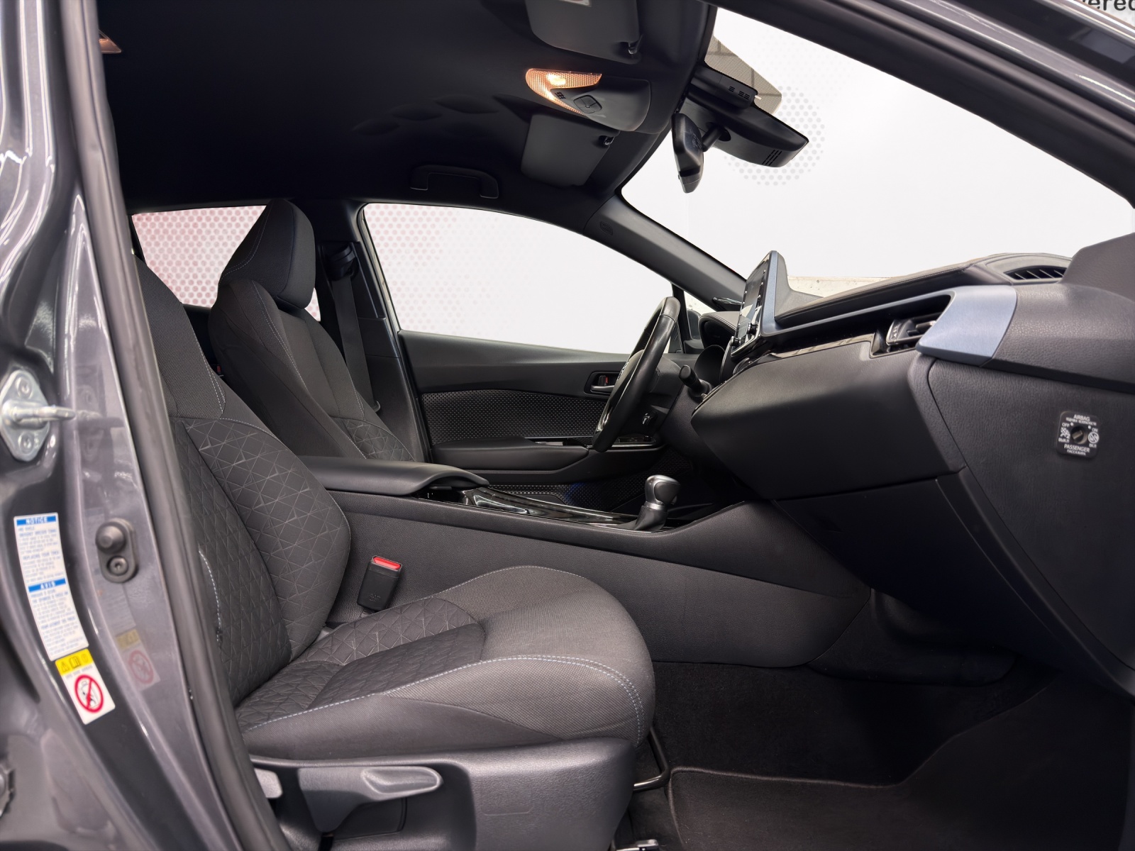 TOYOTA C-HR 1.2 Turbo Trend 4WD Multidrive S-image-10