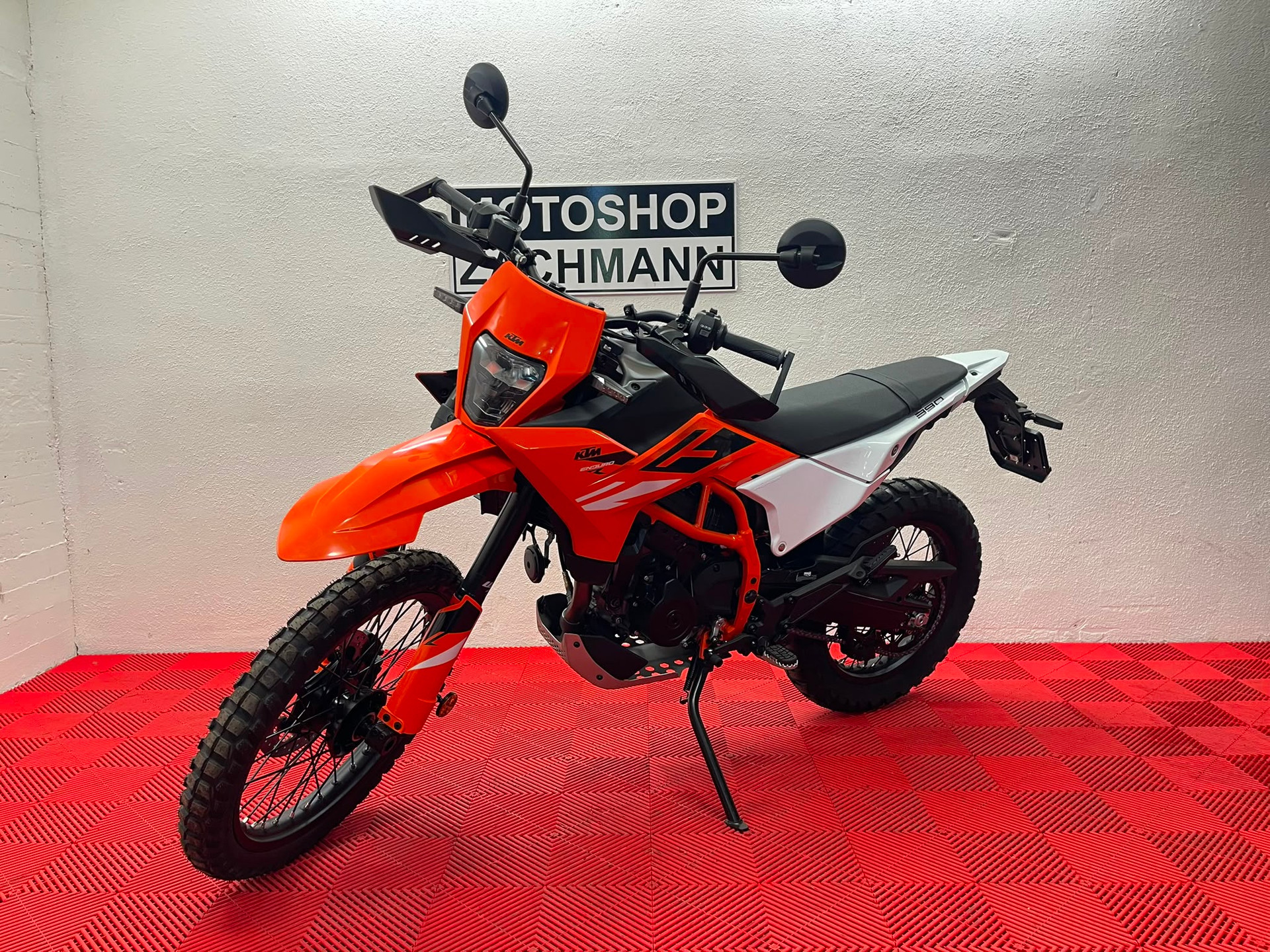 KTM 390 Enduro R-image-2