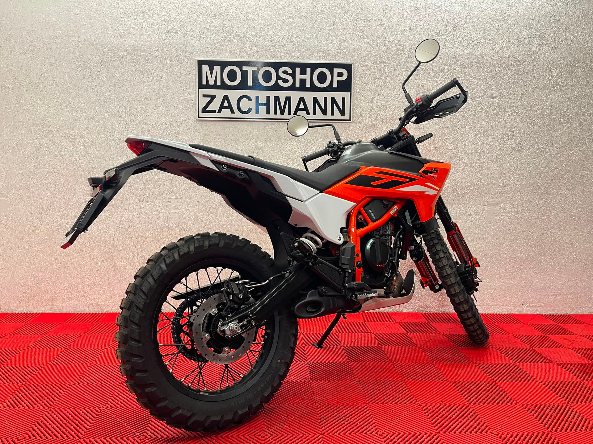 KTM 390 Enduro R-image-5