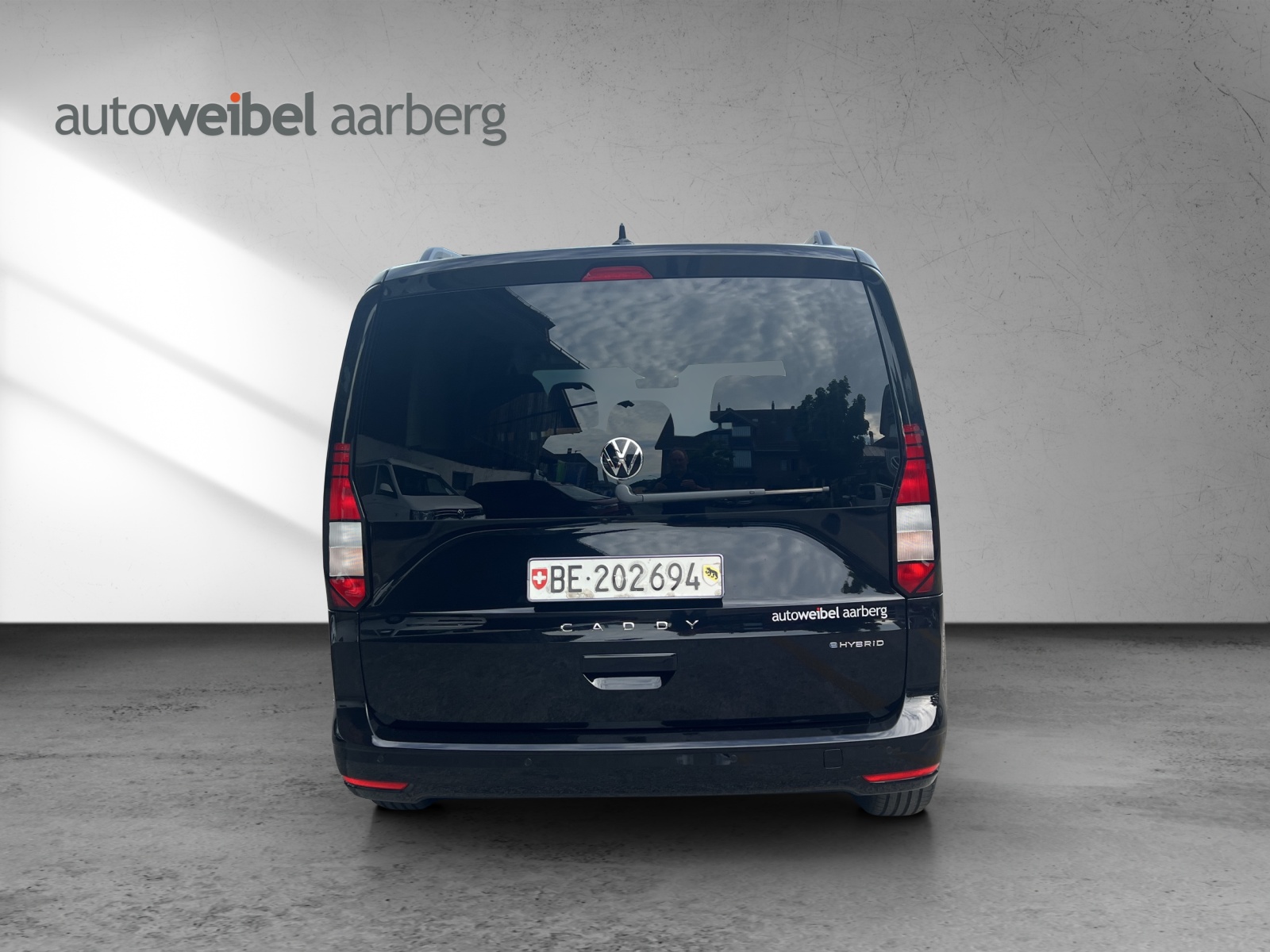 VW Caddy 1.5 TSI Plug in Hybrid Liberty DSG-showroom-element-2