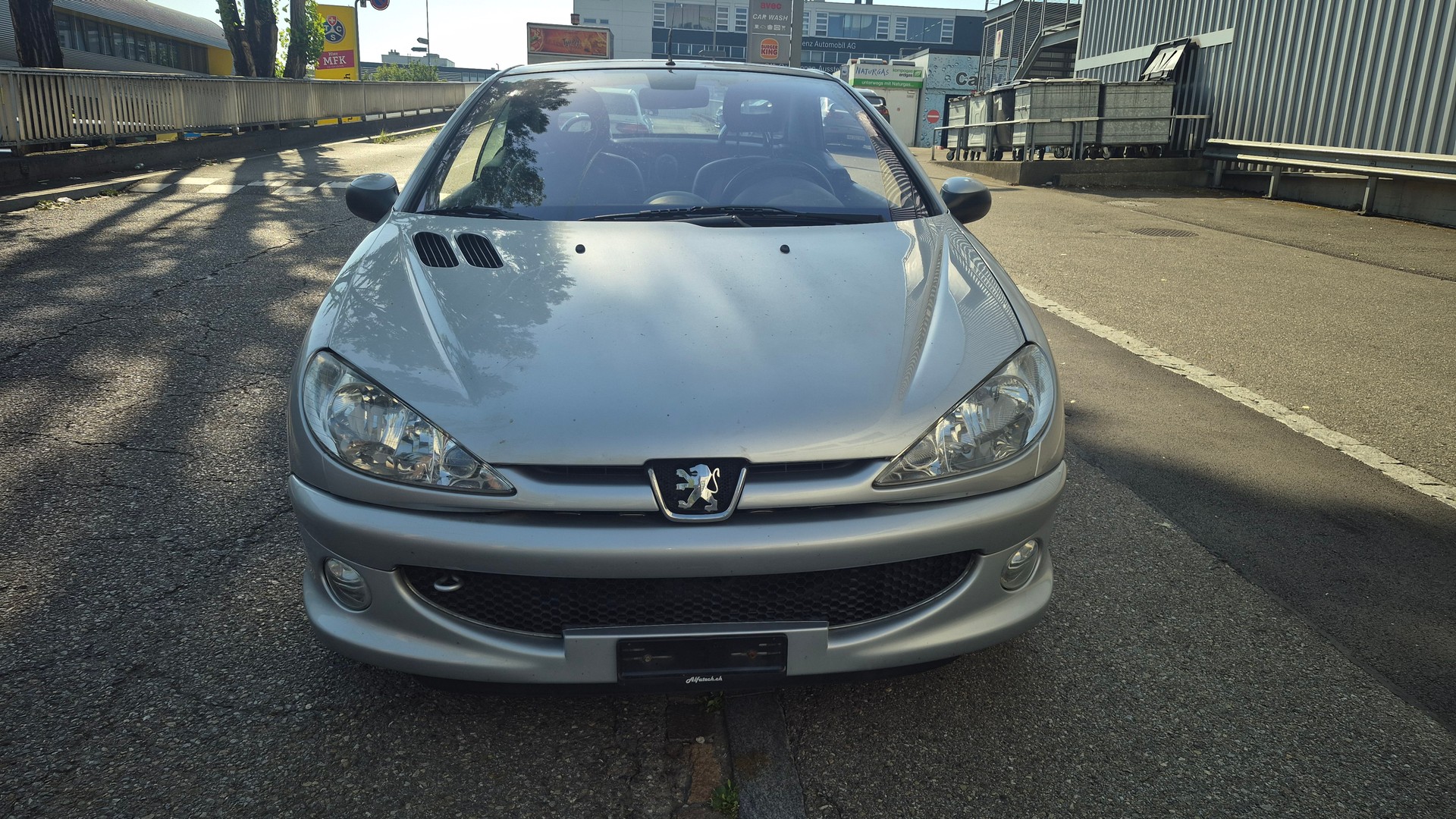 PEUGEOT 206 CC 1.6 16V Quiksilver-image-1