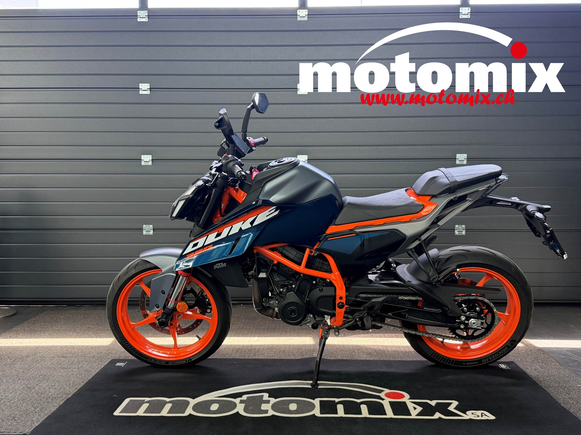 KTM 390 Duke